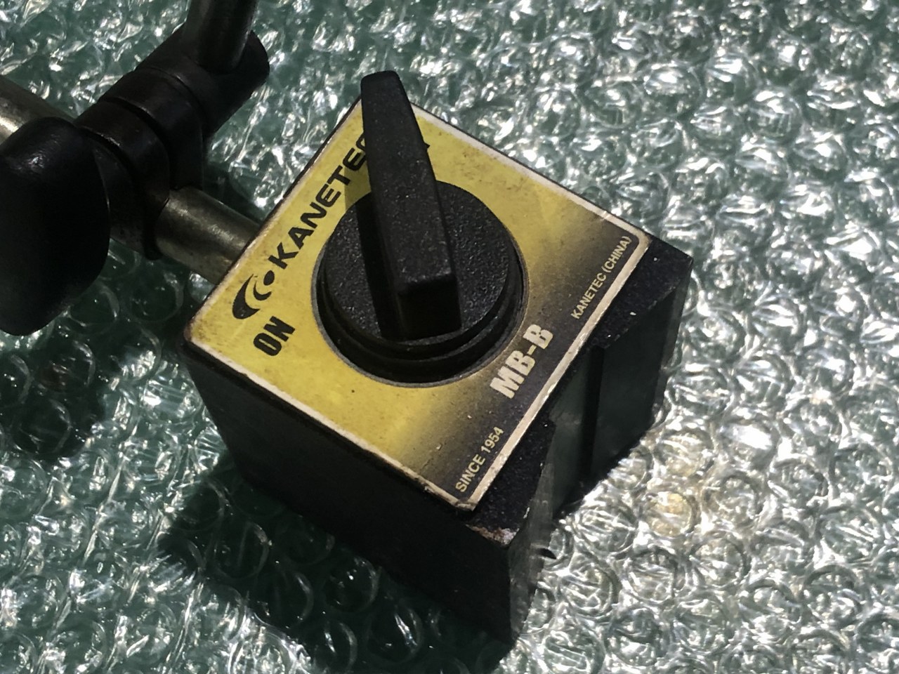 中古その他磁力関連商品 【マグネットスタンド】MB-B カネテック/KANETEC