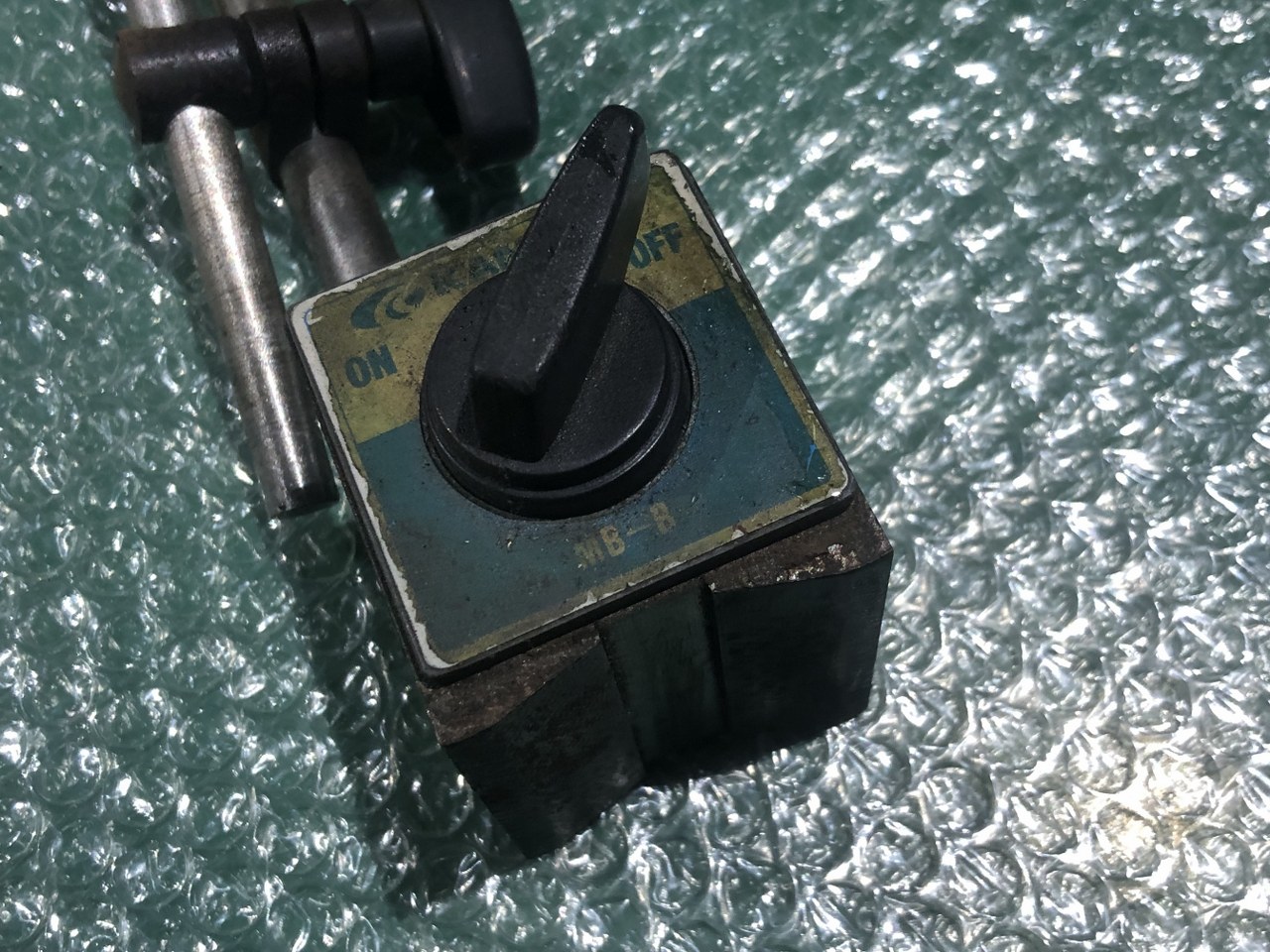 中古その他磁力関連商品 【マグネットスタンド】MB-B カネテック/KANETEC