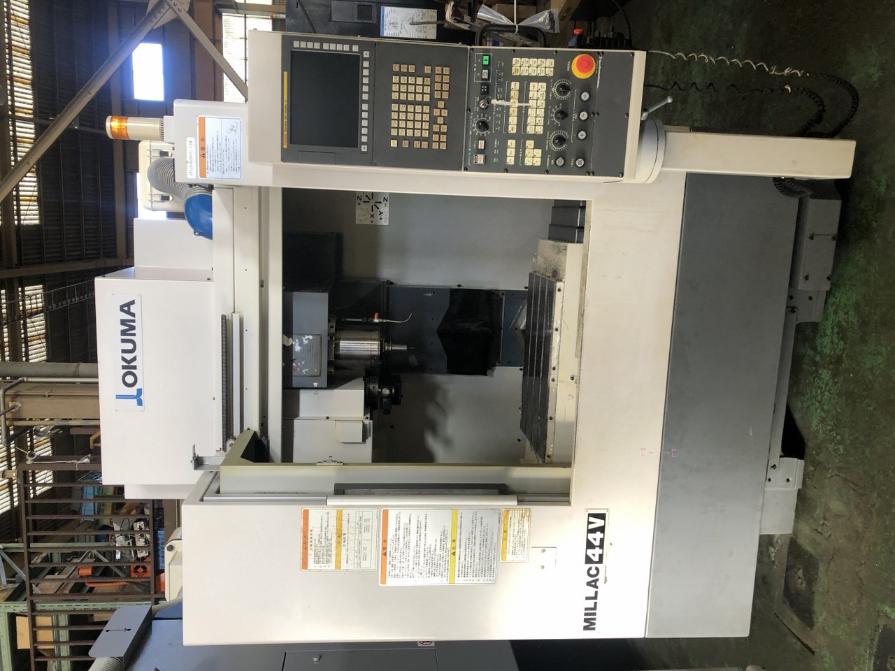 中古Vertical Machining Center MILLAC44V OKUMA