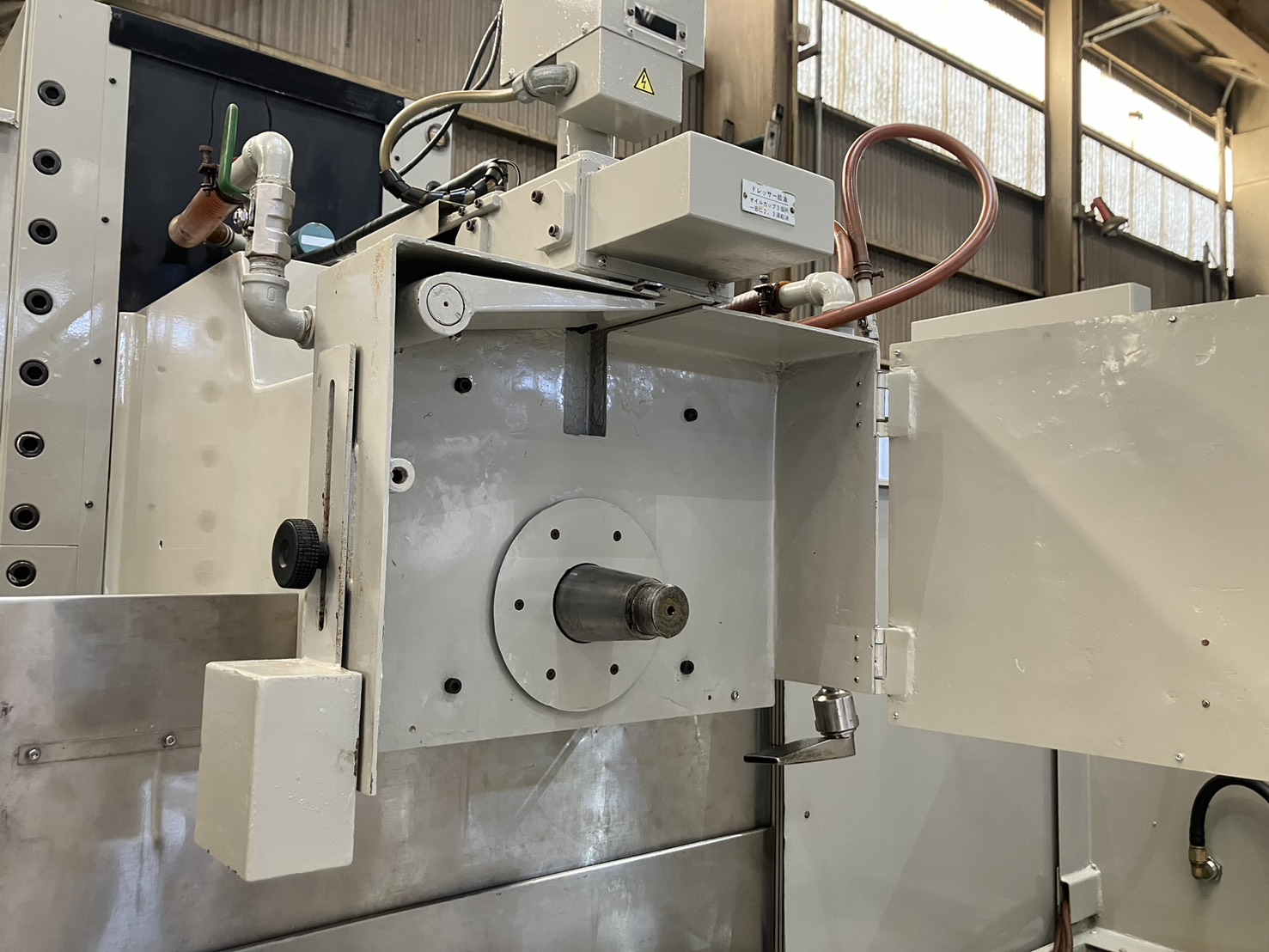 中古平面研削盤 PSG-158EX（NC平面研削盤） 岡本