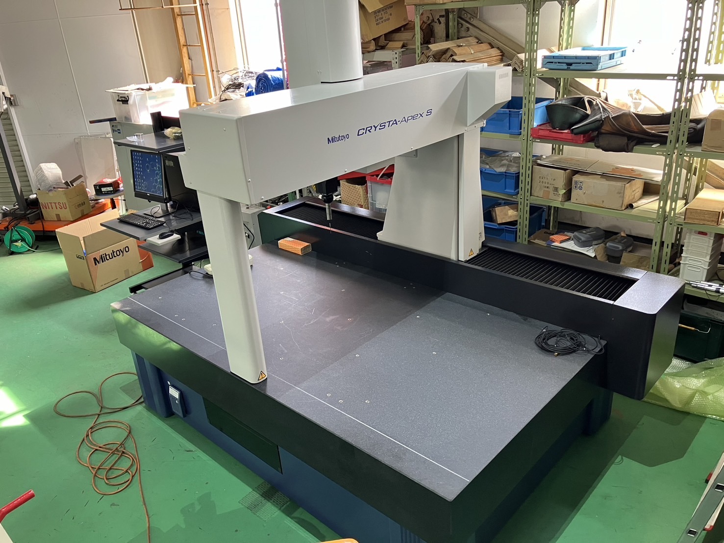 中古3次元測定機 Crysta-APEX S9166 ミツトヨ