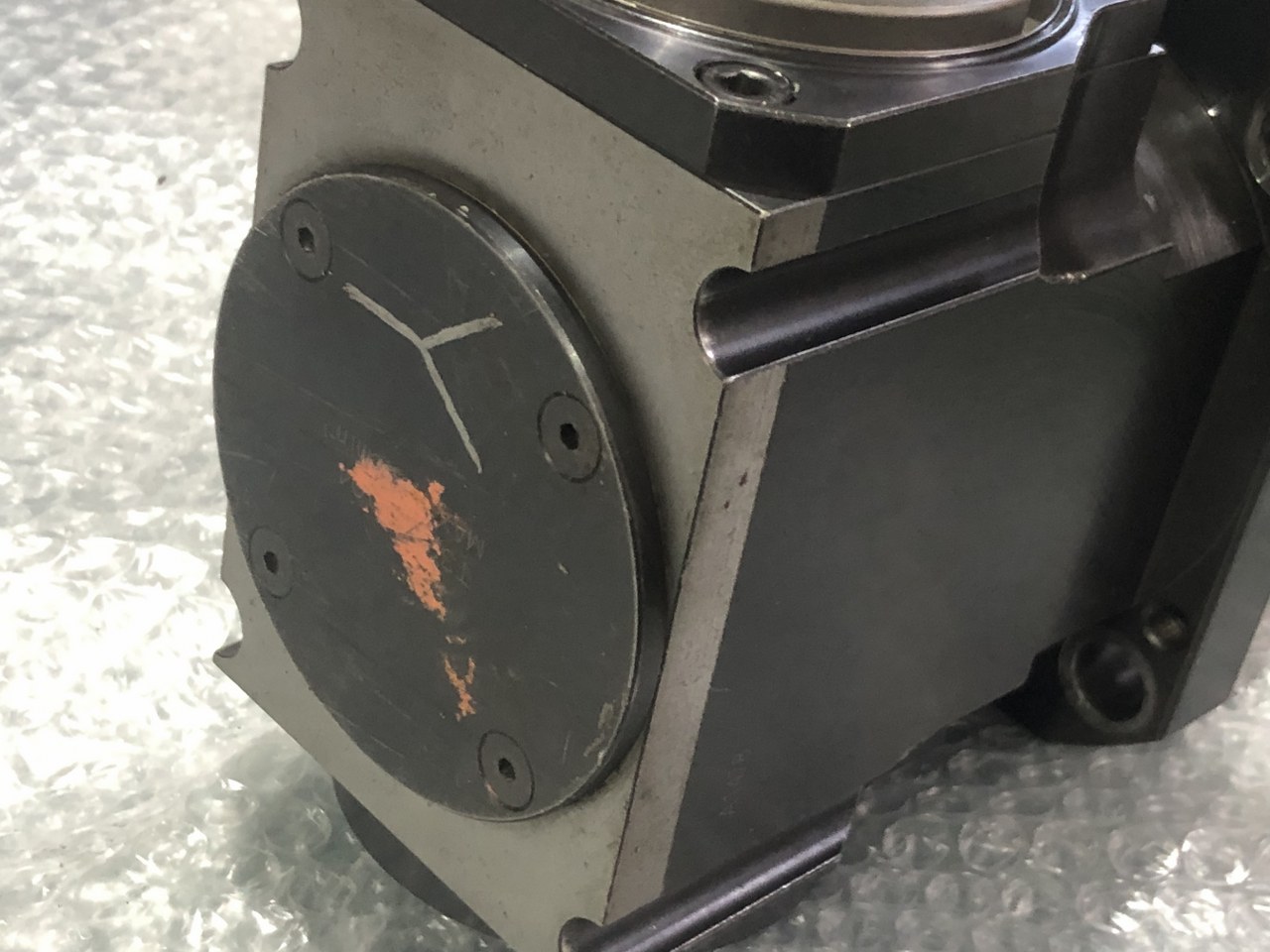 中古お買い得品・1山販売等 【回転工具】 森精機NL2000のNC旋盤の部品