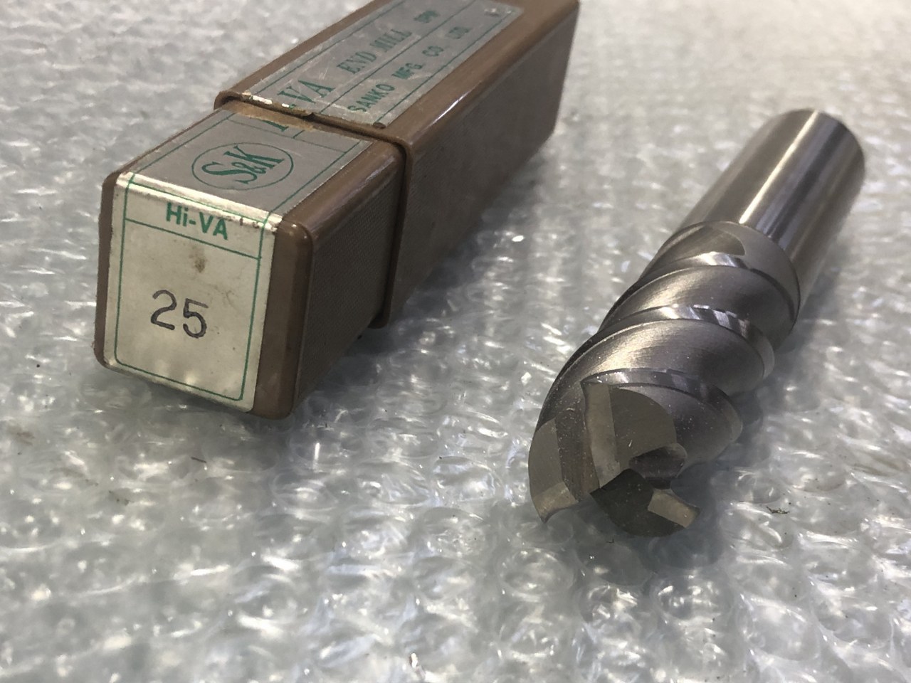 中古エンドミル(スクエア) 【3枚刃/スクエア/エンドミル】SPMシリーズ S&K/三興製作所