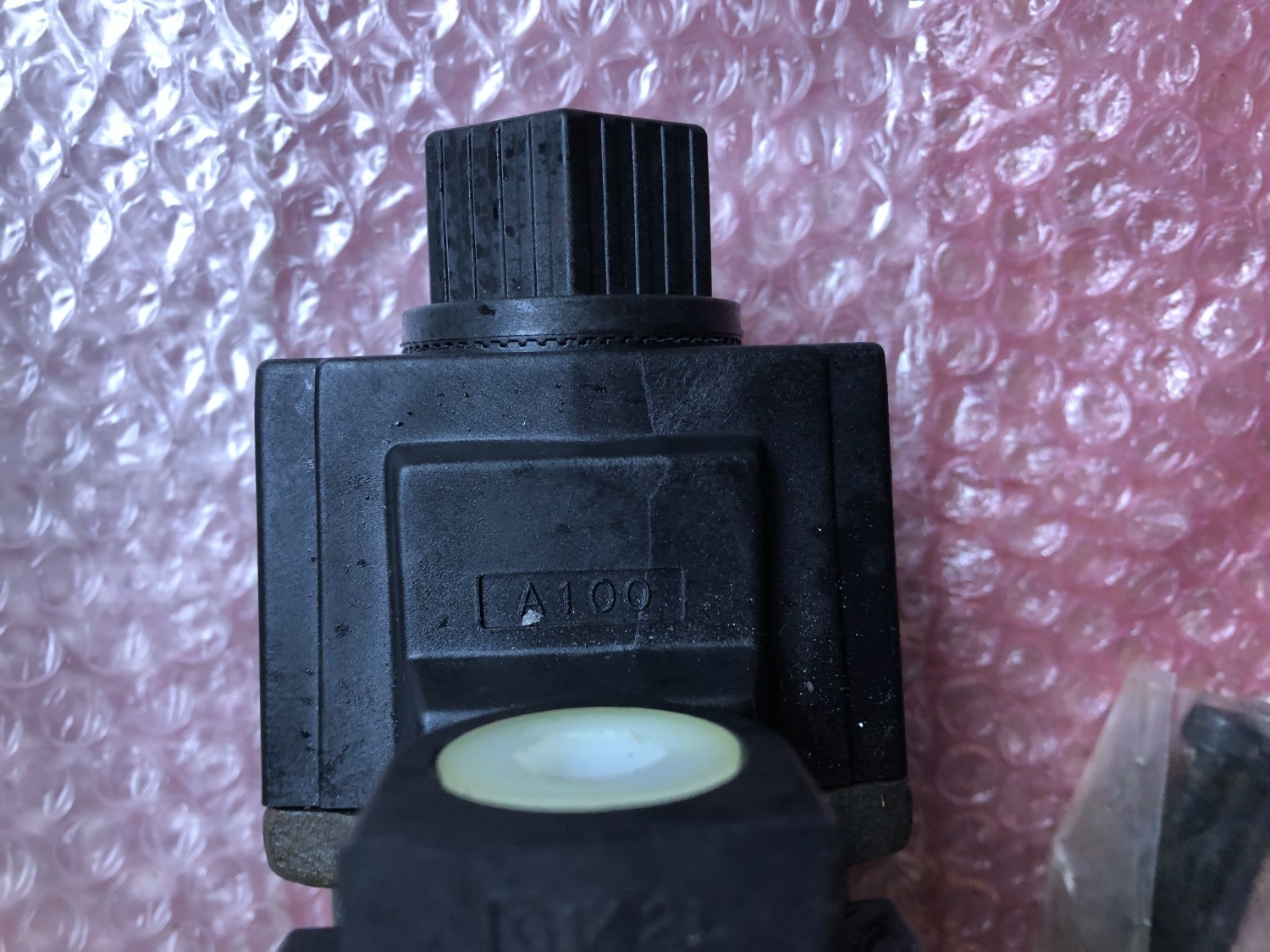 中古その他 【電磁切換弁】DSG-03-3C40-A100-50 YUKEN KOGYO
