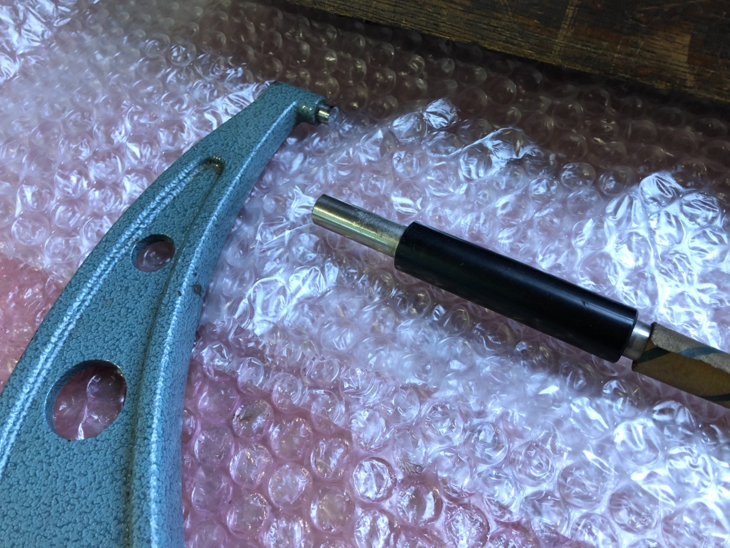 中古Outside micrometer 【外側マイクロメータ】測定範囲：275-300mm ミツトヨ/Mitutoyo