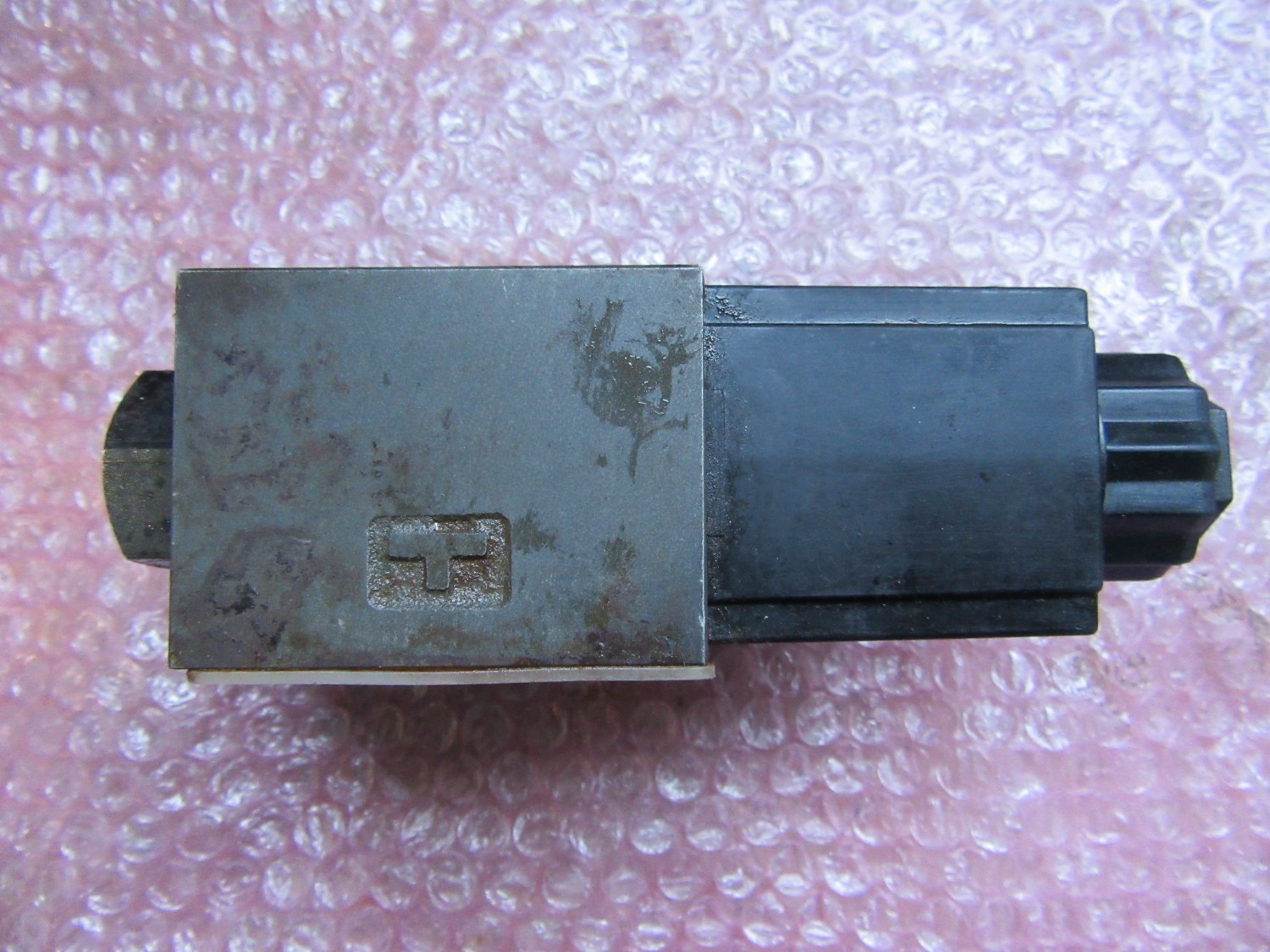 中古その他 【電磁切替弁 】DSGX-01-2B2 A100-2020　 油研工業