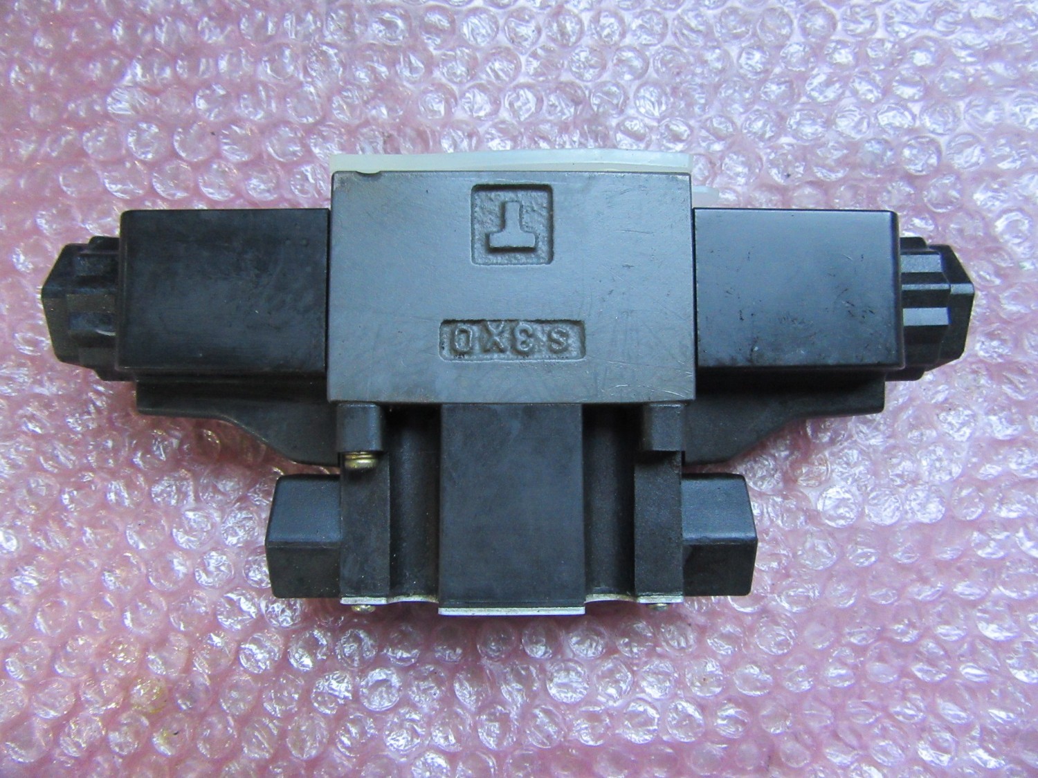 中古Other 【電磁切替弁】 DG4V-3-60-M-P2-T-7-52 TOKIMEC