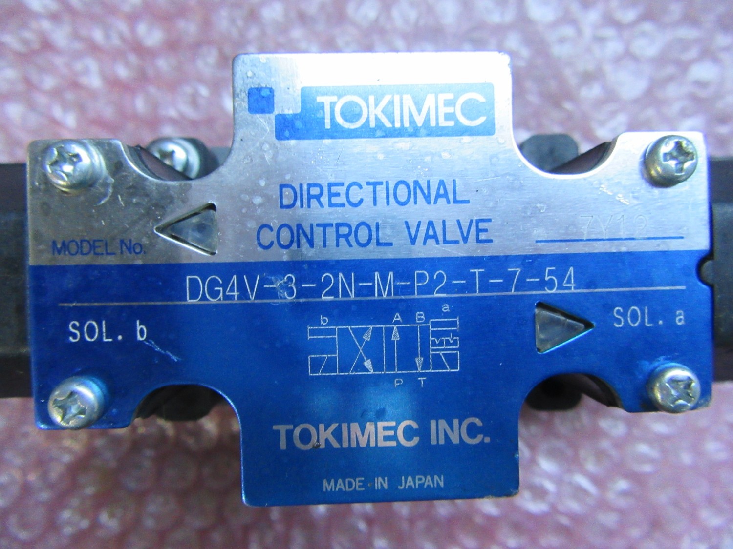中古その他 【電磁切替弁】DG4V-3-2N-M-P2-T-7-54　 TOKIMEC　