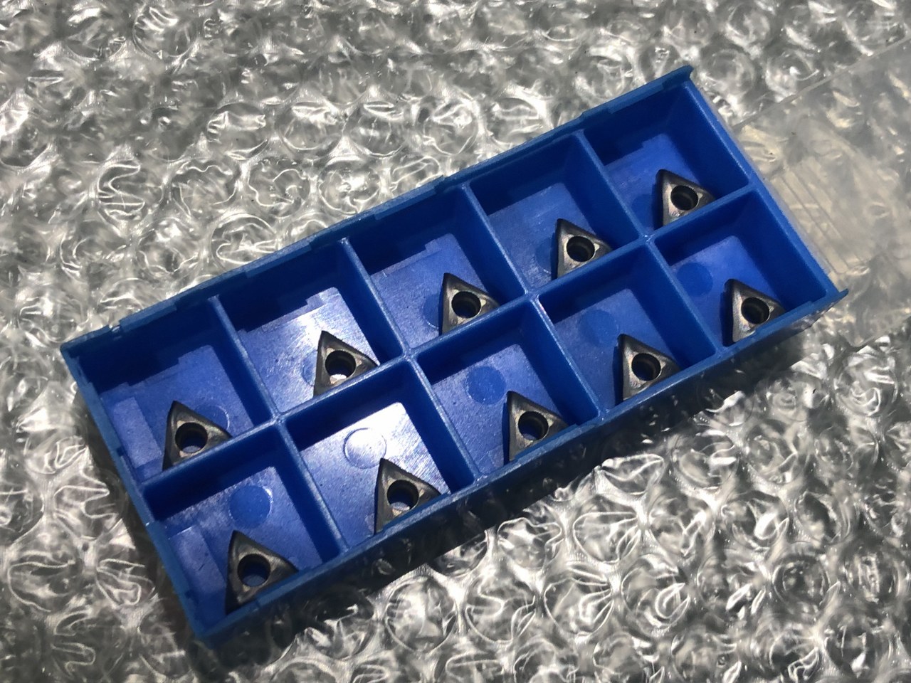中古Cutting Exchange Chip 【チップ】TOMT060508ER-GM PR1535 京セラ/Kyocera
