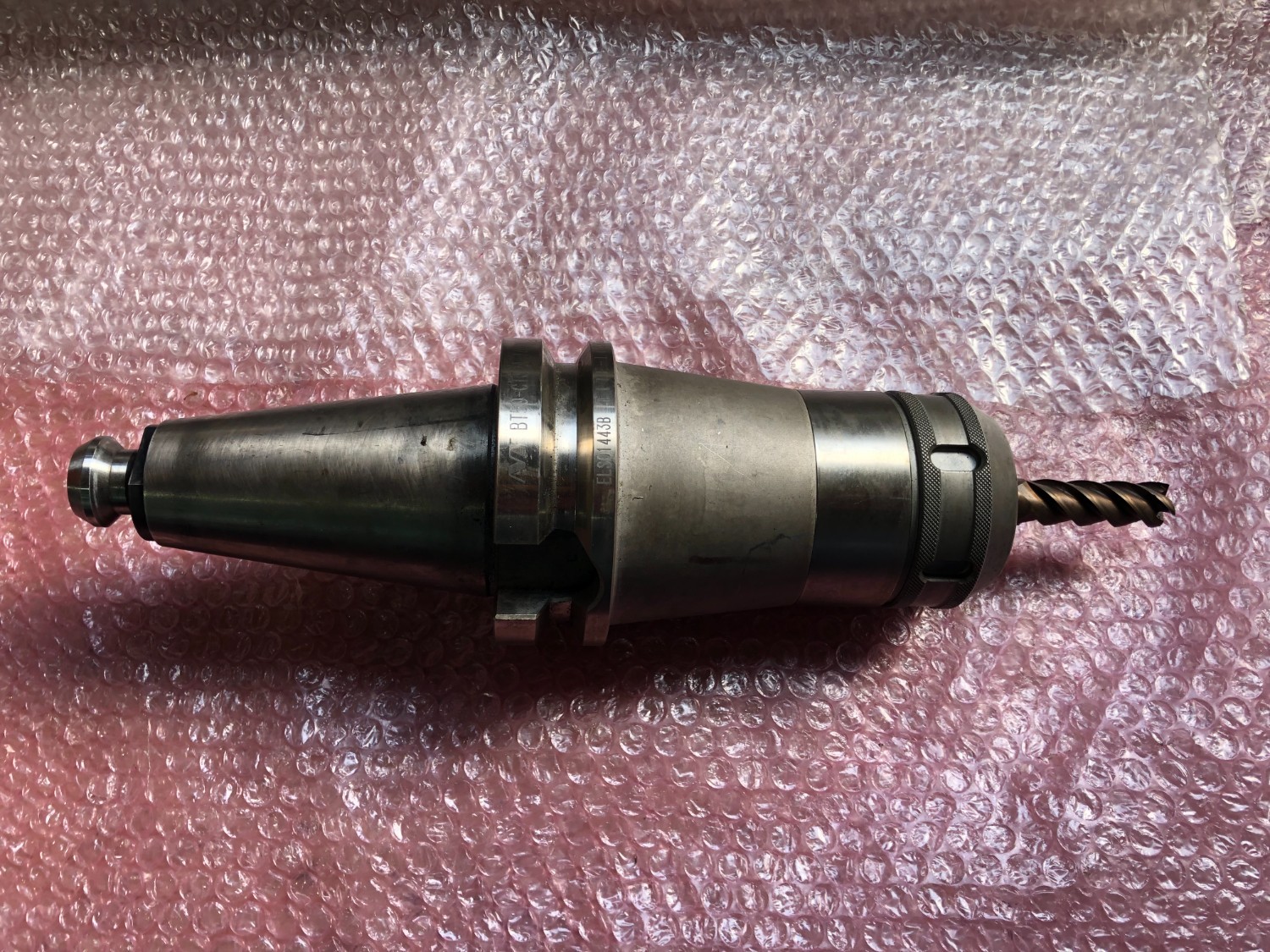 中古BT50 【ミーリングチャック】BT50-CT32A-165 NT Tool