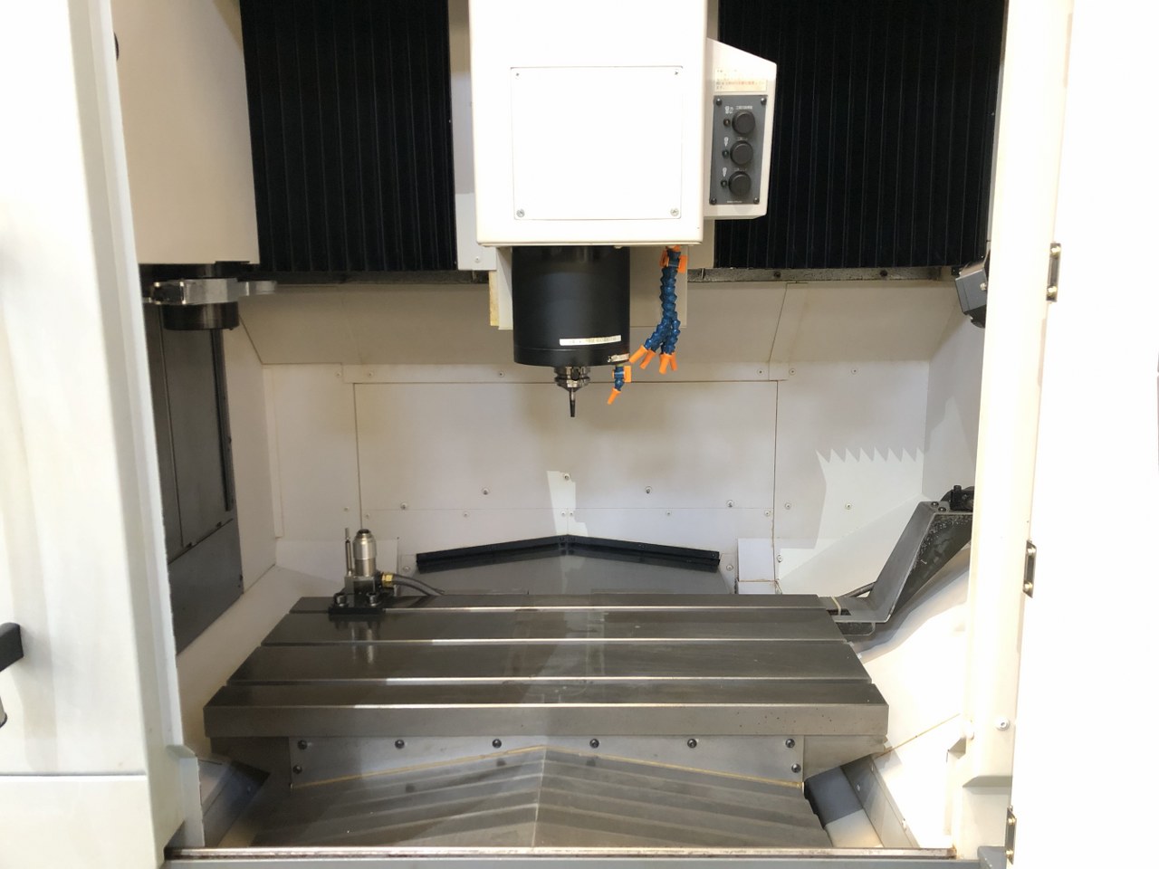 中古Vertical Machining Center M460-VE OKUMA