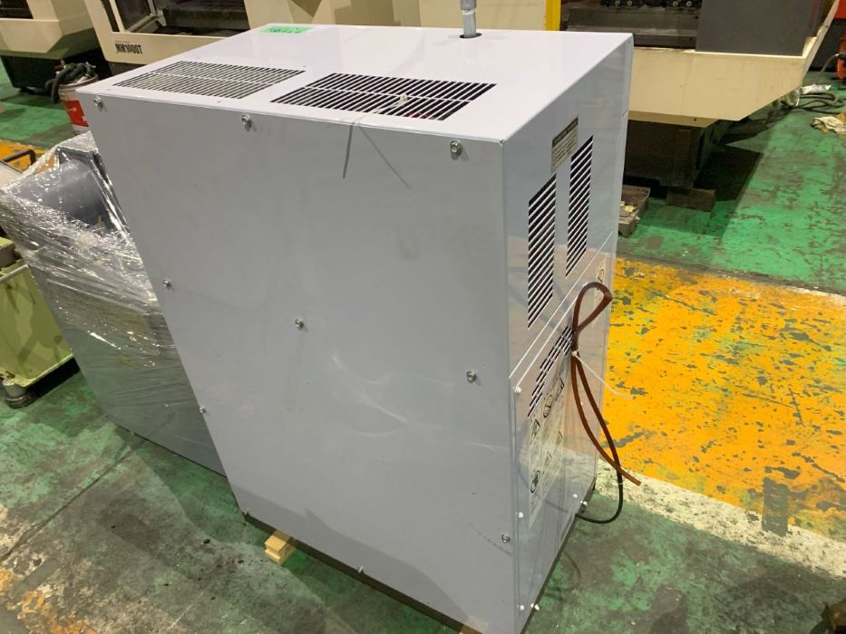 中古コンプレッサー ESCAL65R 三井精機