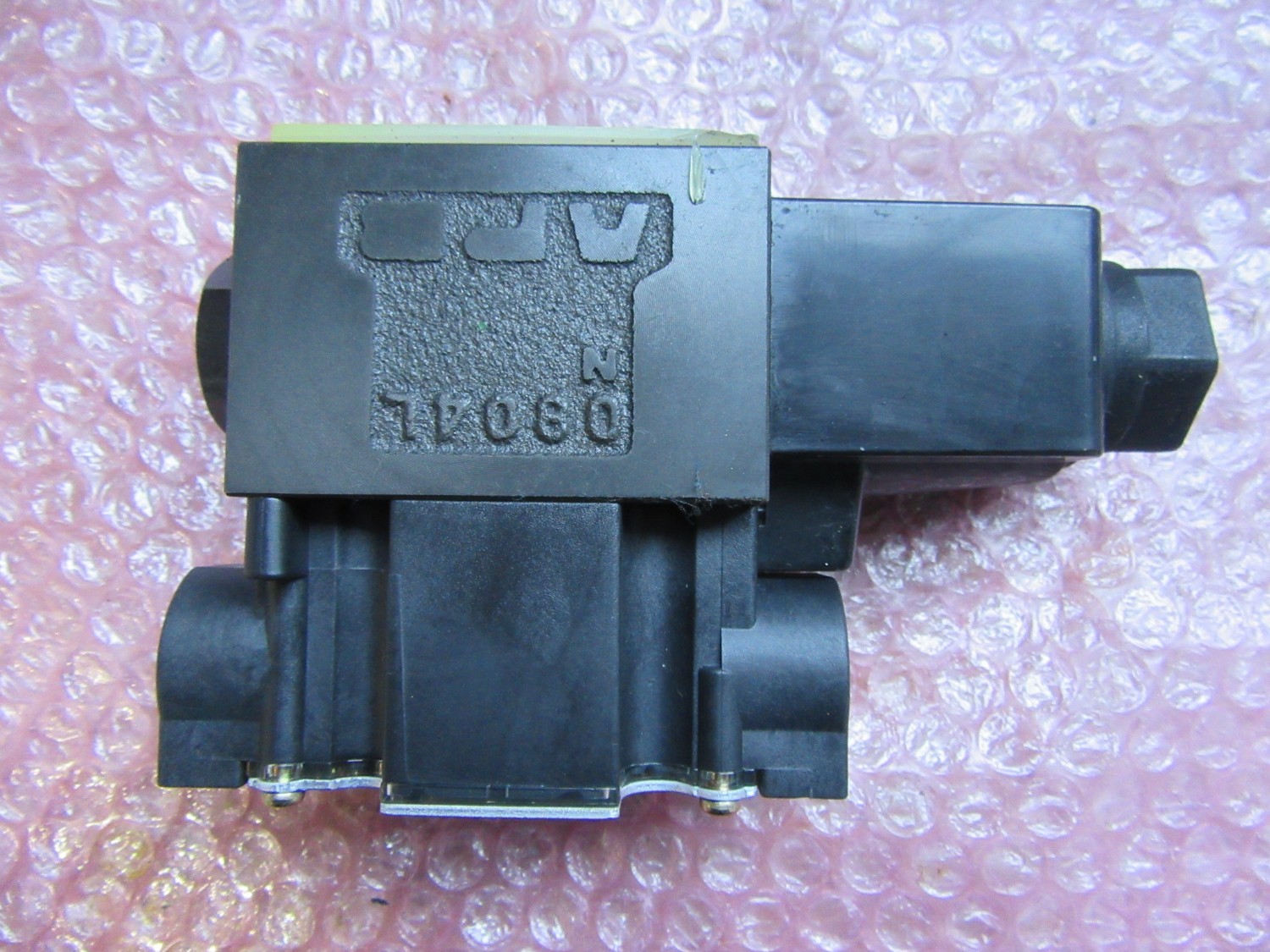 中古Other 【電磁切替弁】DSG-01-2B2-A100-70　 YUKEN KOGYO