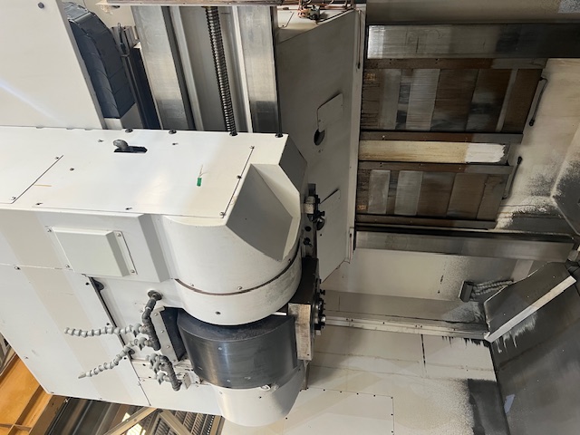 中古Vertical Machining Center 立型複合加工機【VTM-200YB】 OKUMA