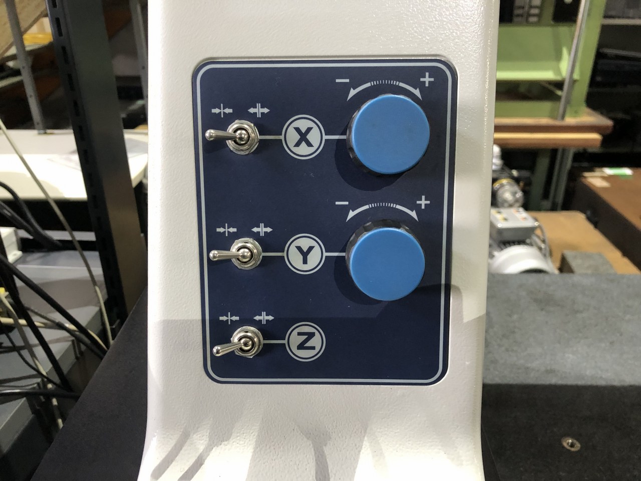 中古3次元測定機 CRYSTA-PLUS M574 ミツトヨ