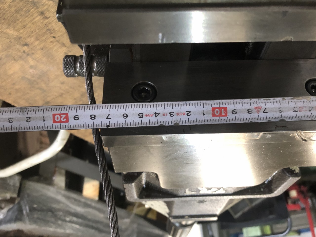 中古Hydraulic vise 【油圧バイス】口幅175mm　口高60mm 津田駒/TSUDAKOMA