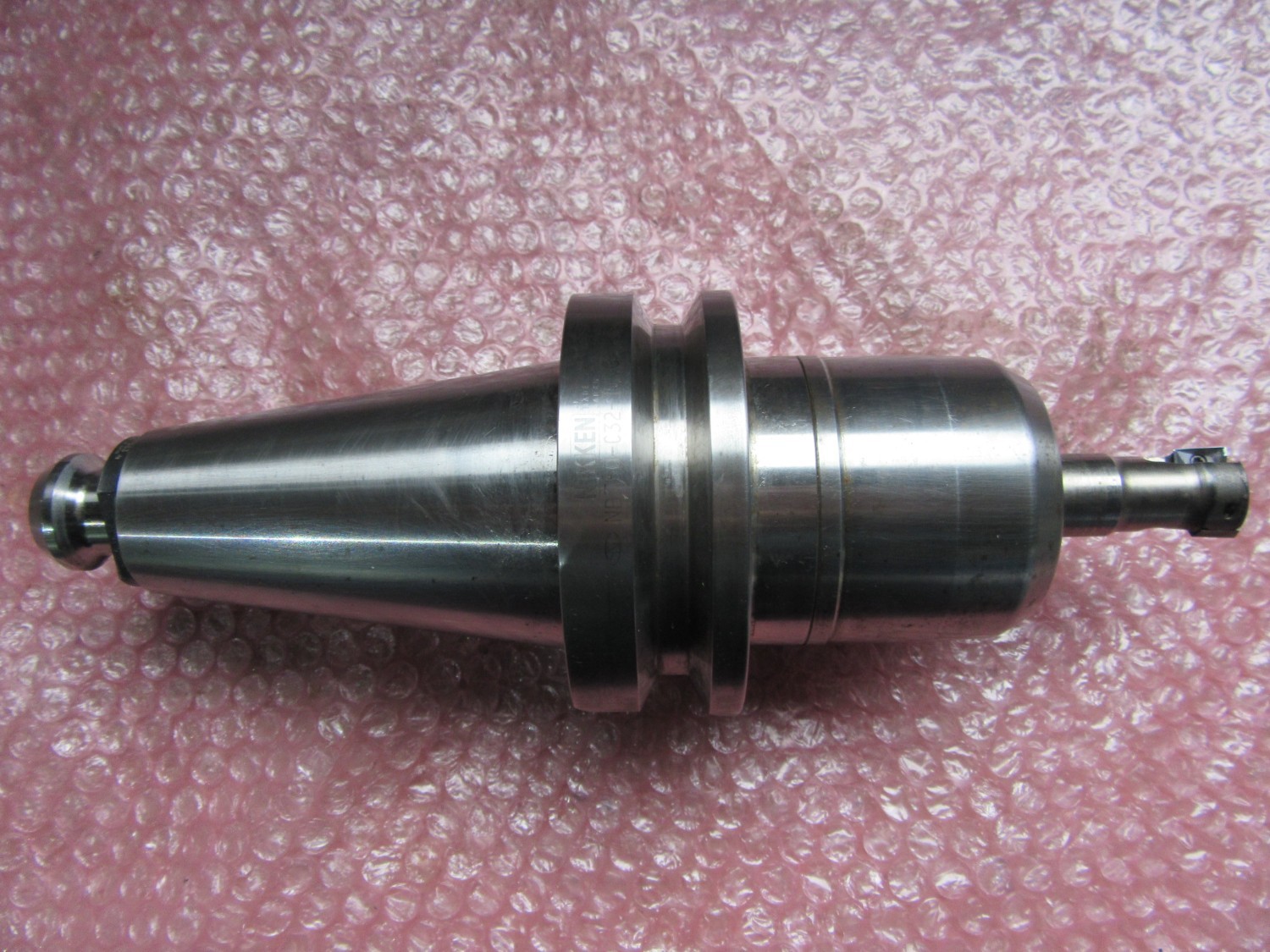 中古BT50 【ミーリングチャック】NBT50-C32-105G 日研