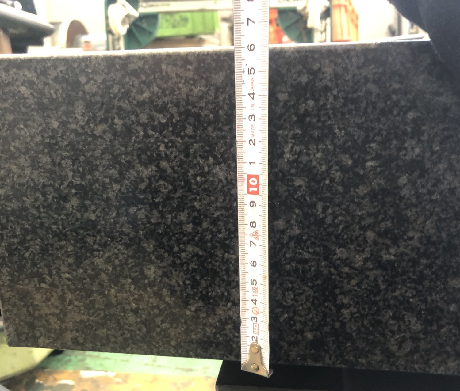 中古石定盤（セラミックも含む） 【石定盤（台付き）】本体サイズ:1000x754x750mm 不明