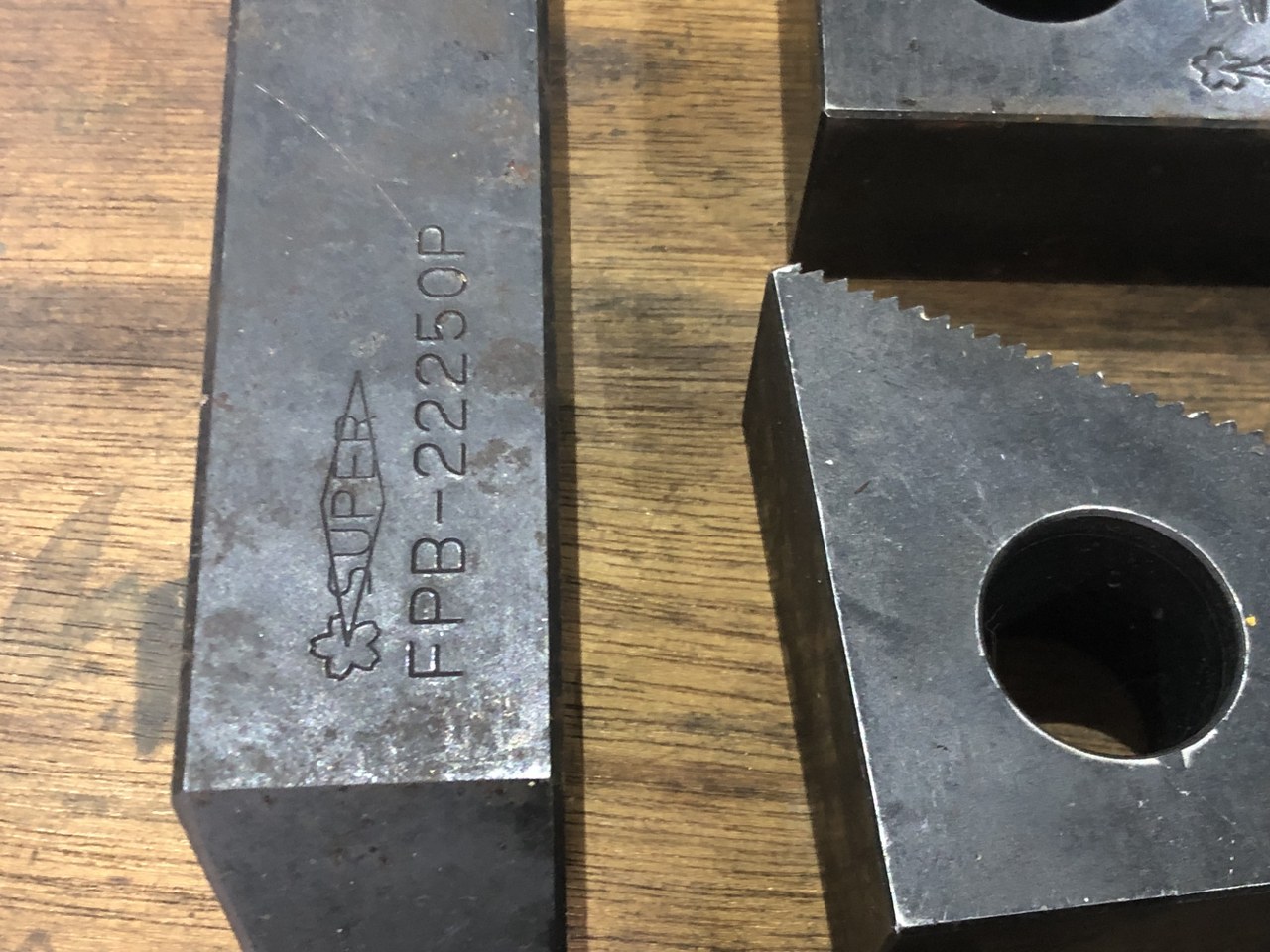 中古その他クランプ治具 【クランプ１山】FW6S/FW9S/FPB-18200P/FPB-22250P スーパー/SUPER