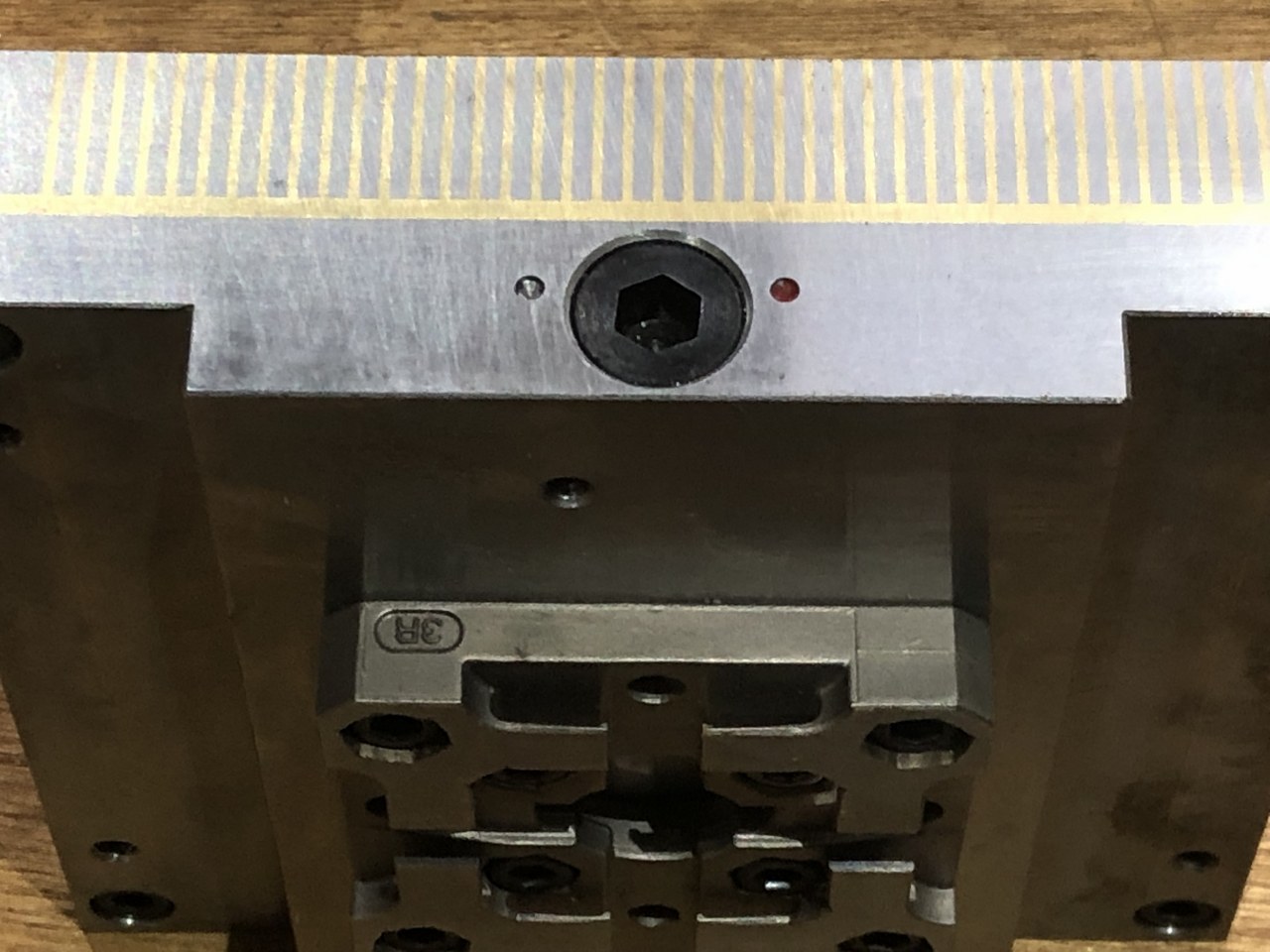 中古Permanent magnetic chuck 【マグネットチャック】SM-P1515R サンアイ精機