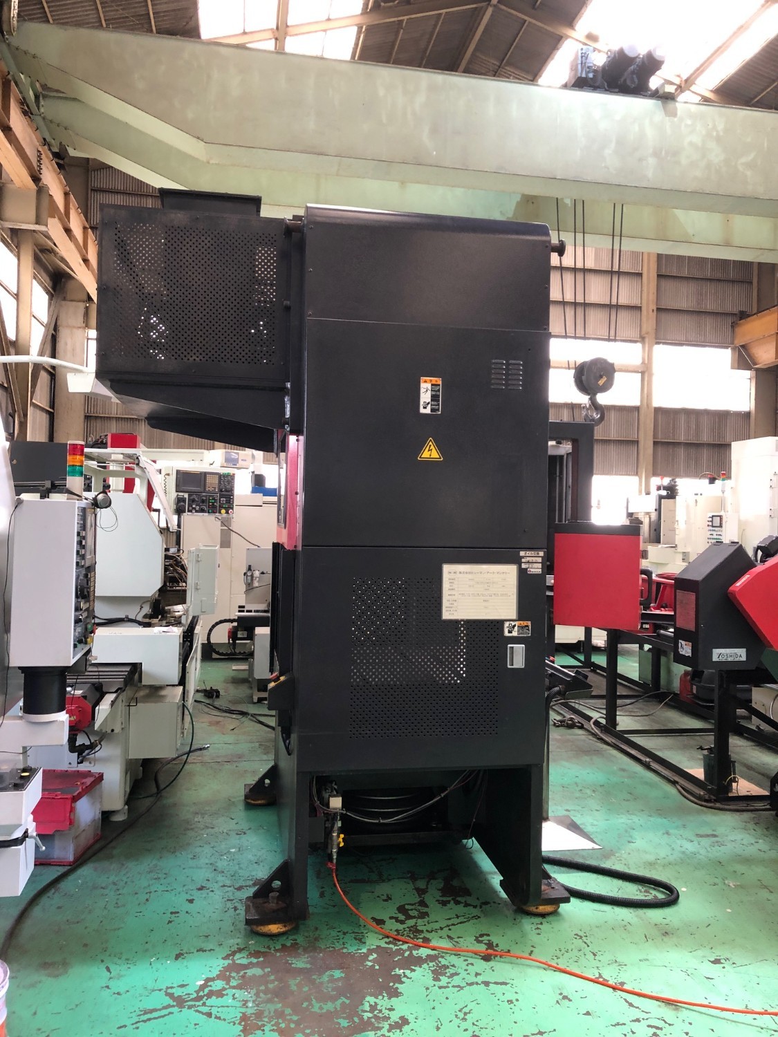 中古油圧プレス（100T～） SDH110 アマダ