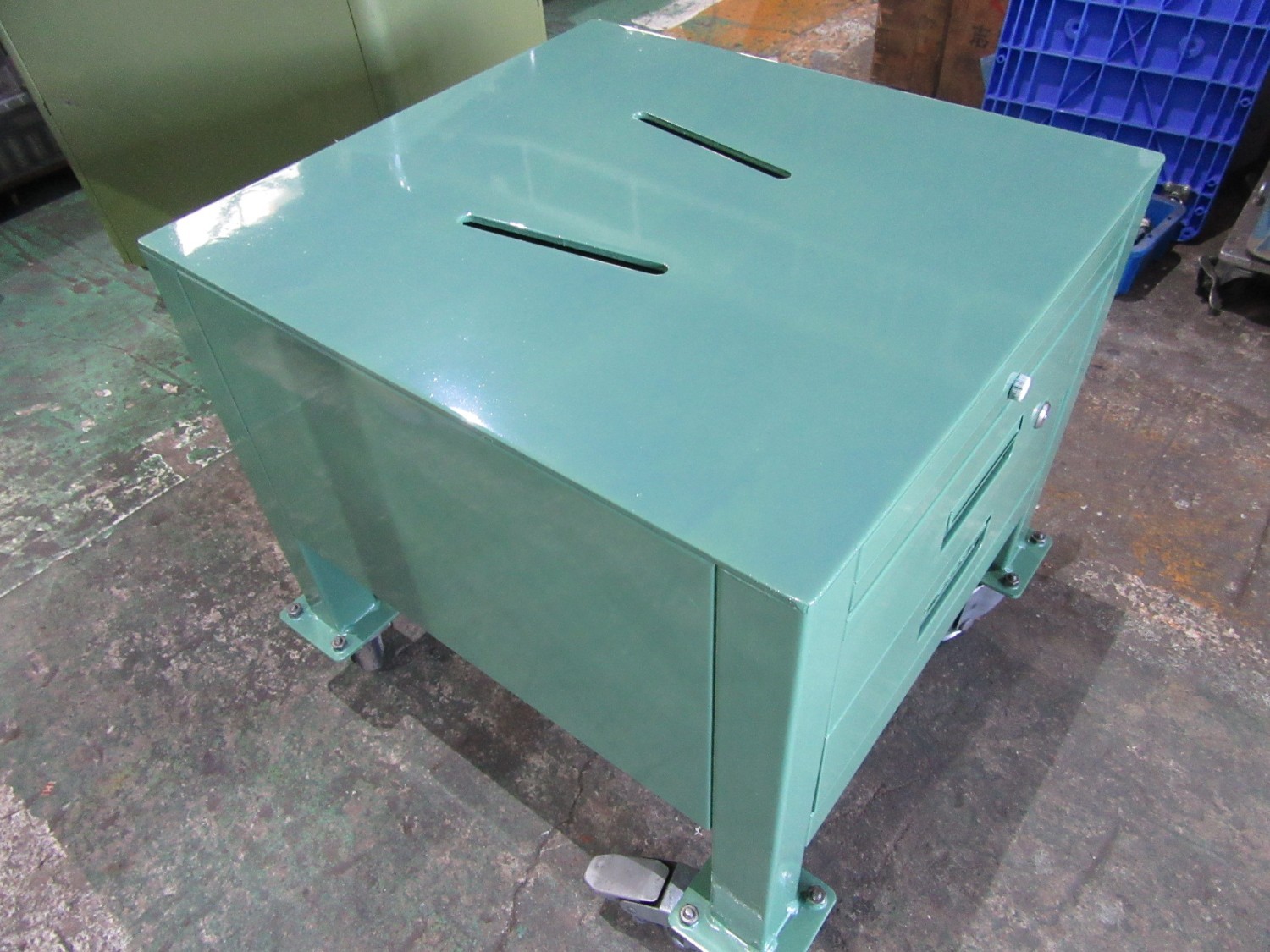 中古手工具・収納 【ボール盤台】W510xD550xH560(mm) 不明