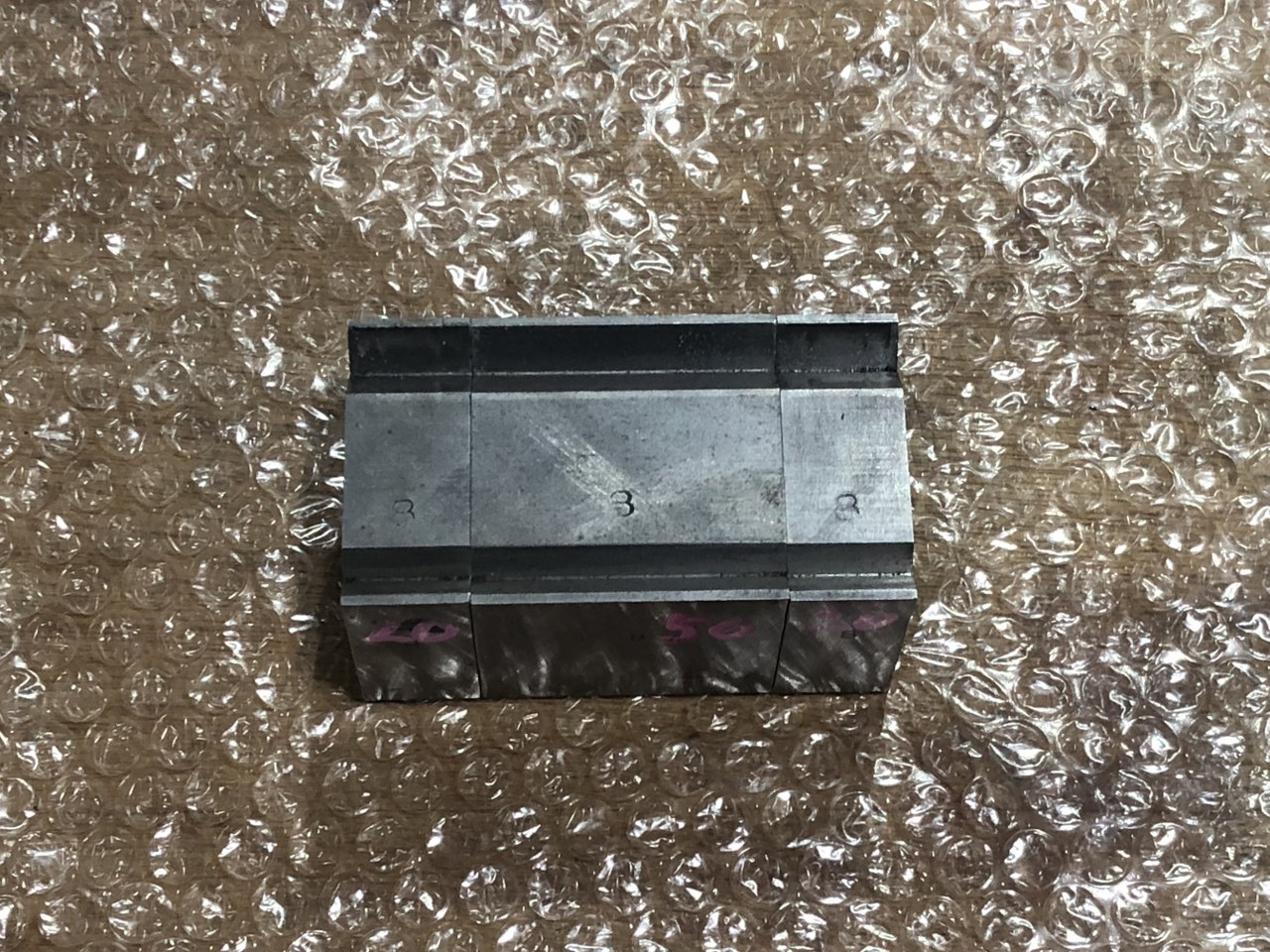 中古下型 【ベンダー金型(2Vダイ)】V12/V8 不明