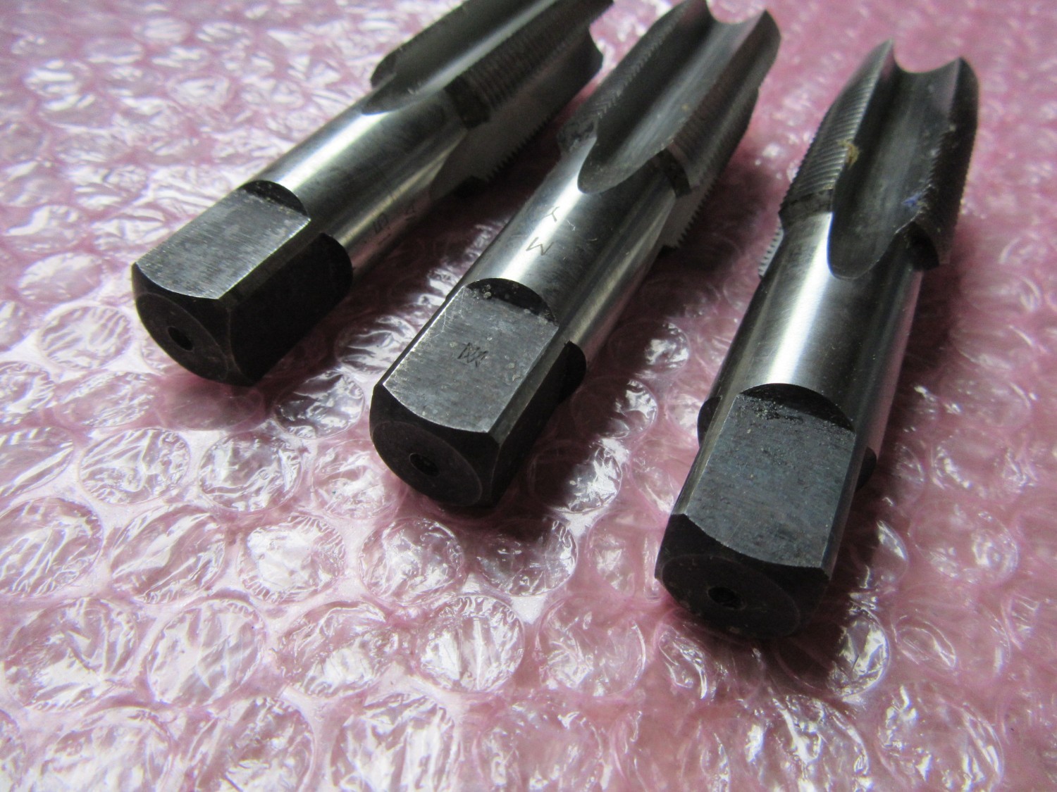 中古タップ 【ハンドタップ】M23x1.5 ヤマワ