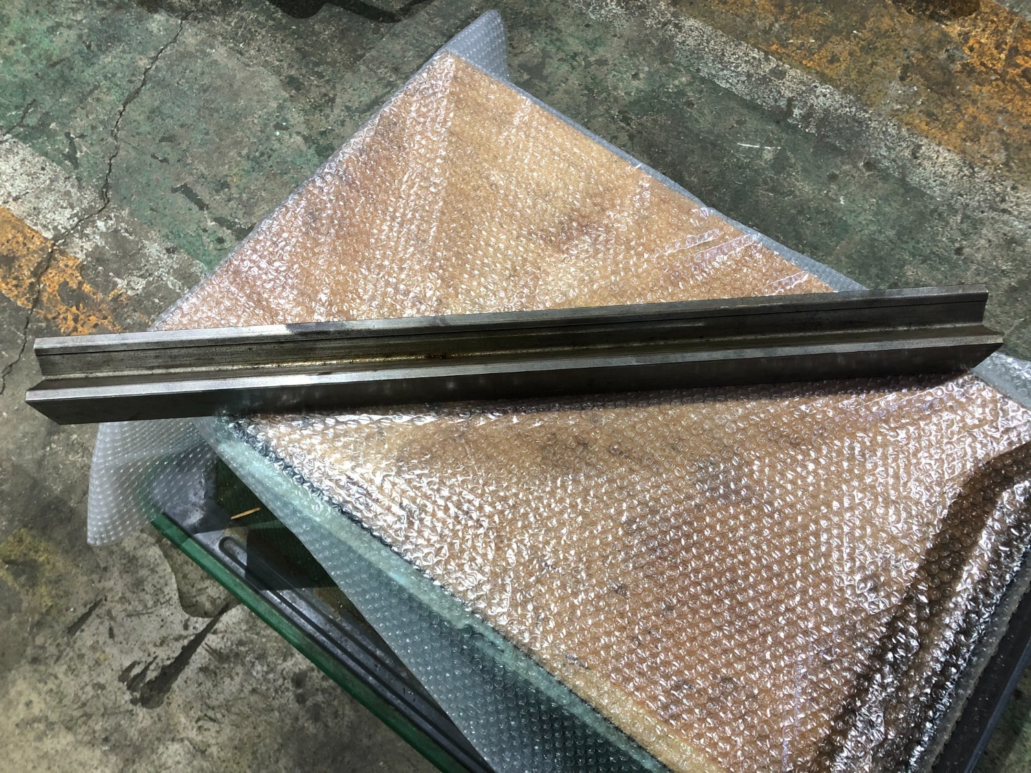 中古ベンダー用品 【ベンダー金型(1Vダイ)】V40/L835 不明