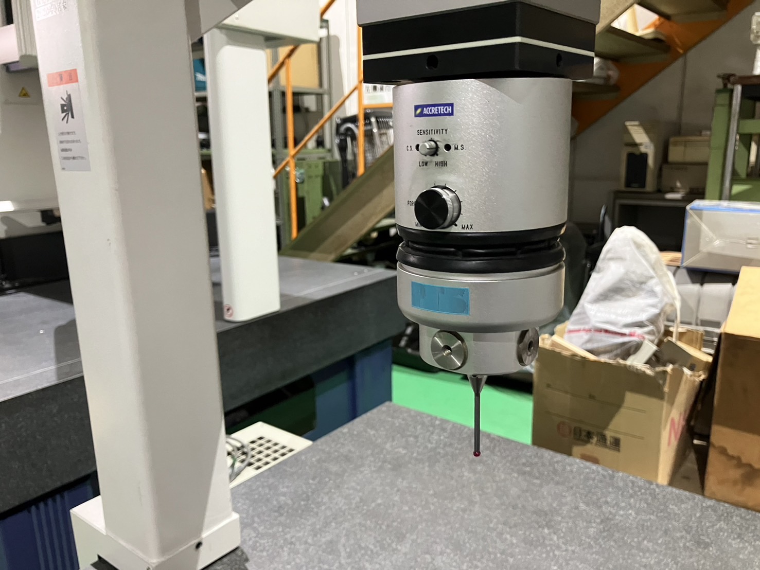 中古3次元測定機 XYZAX SVA NEX9/6/6/-C7 東京精密