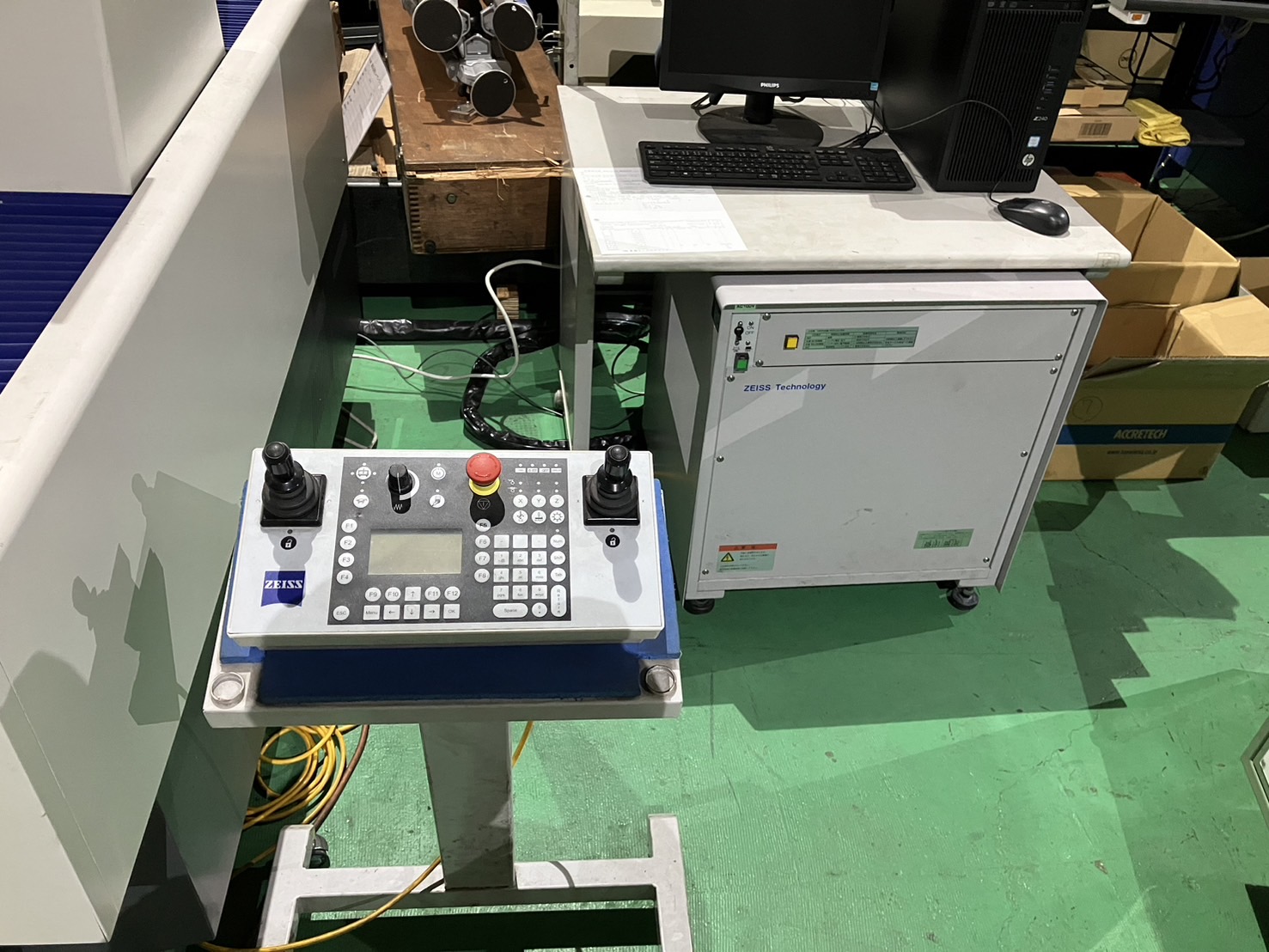 中古3次元測定機 XYZAX SVA NEX9/6/6/-C7 東京精密