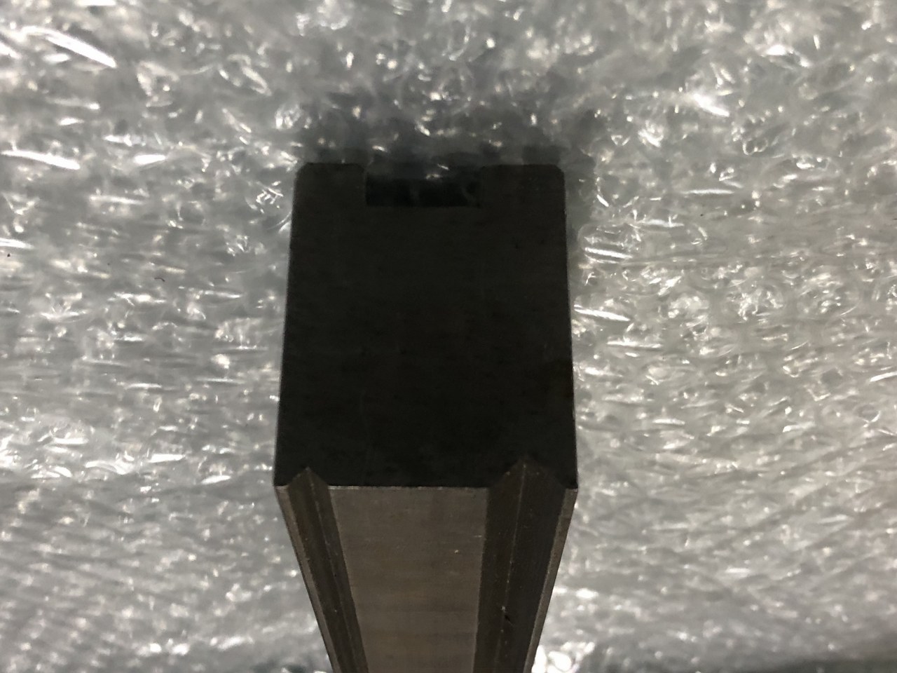 中古下型 【ベンダー金型(2Vダイ)】V9V6　全長200ｍｍ アマダAMADA