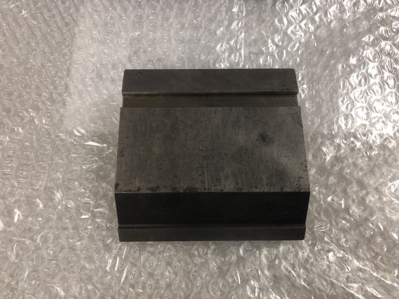中古上型 【ベンダー金型(パンチ)】90°　全長100ｍｍ アマダAMADA
