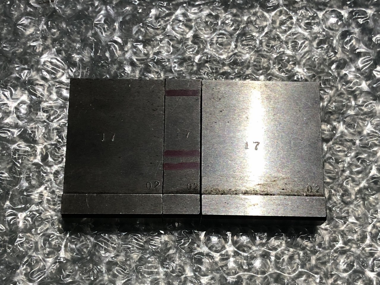 中古下型 【ベンダー金型(1Vダイ)】V7　全長50ｍｍ/40ｍｍ/15ｍｍ　 不明