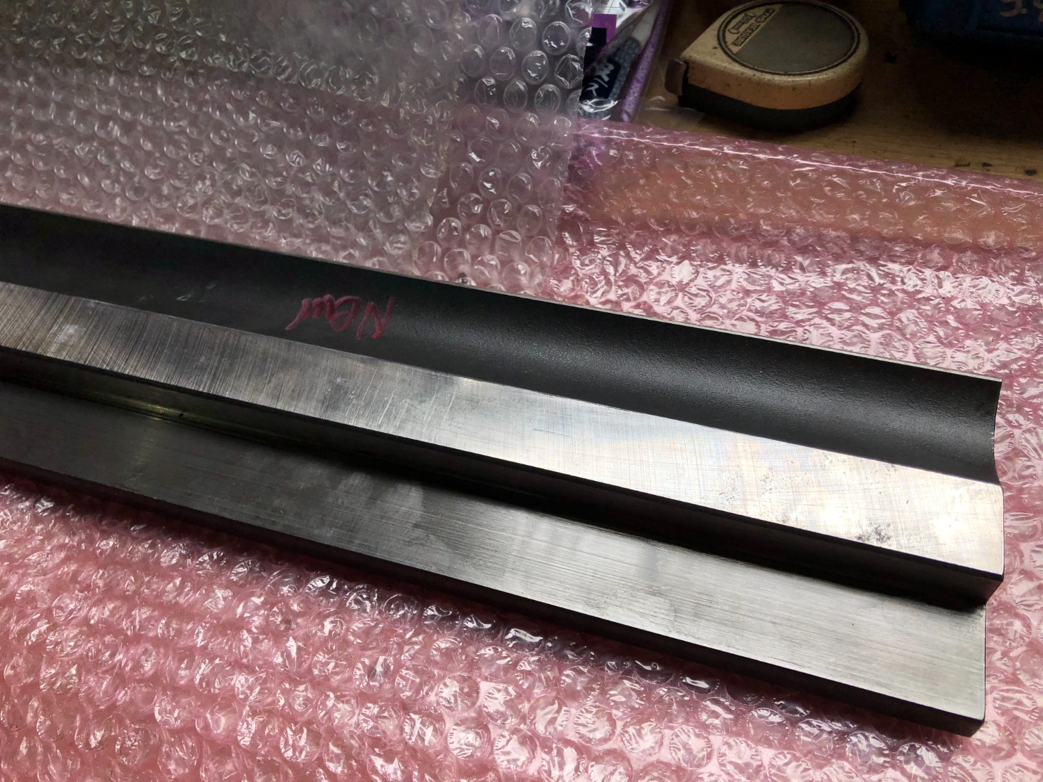 中古ベンダー用品 【ベンダー金型】01602 90° R0.2(008) (32.874) アマダ/AMADA