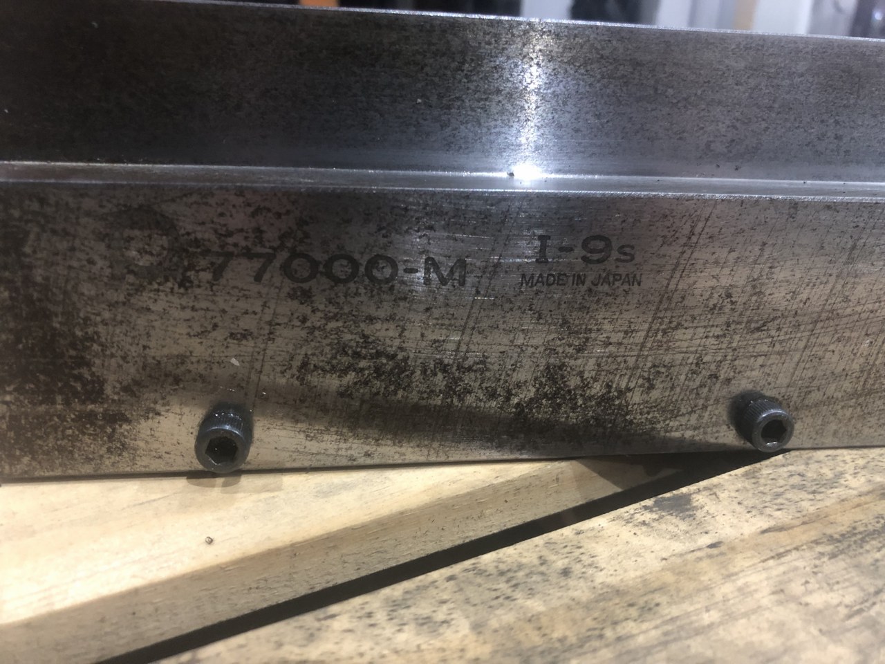 中古上型 【ベンダー金型（パンチホルダー）】77000-M　I-9S　L415 アマダ/AMADA