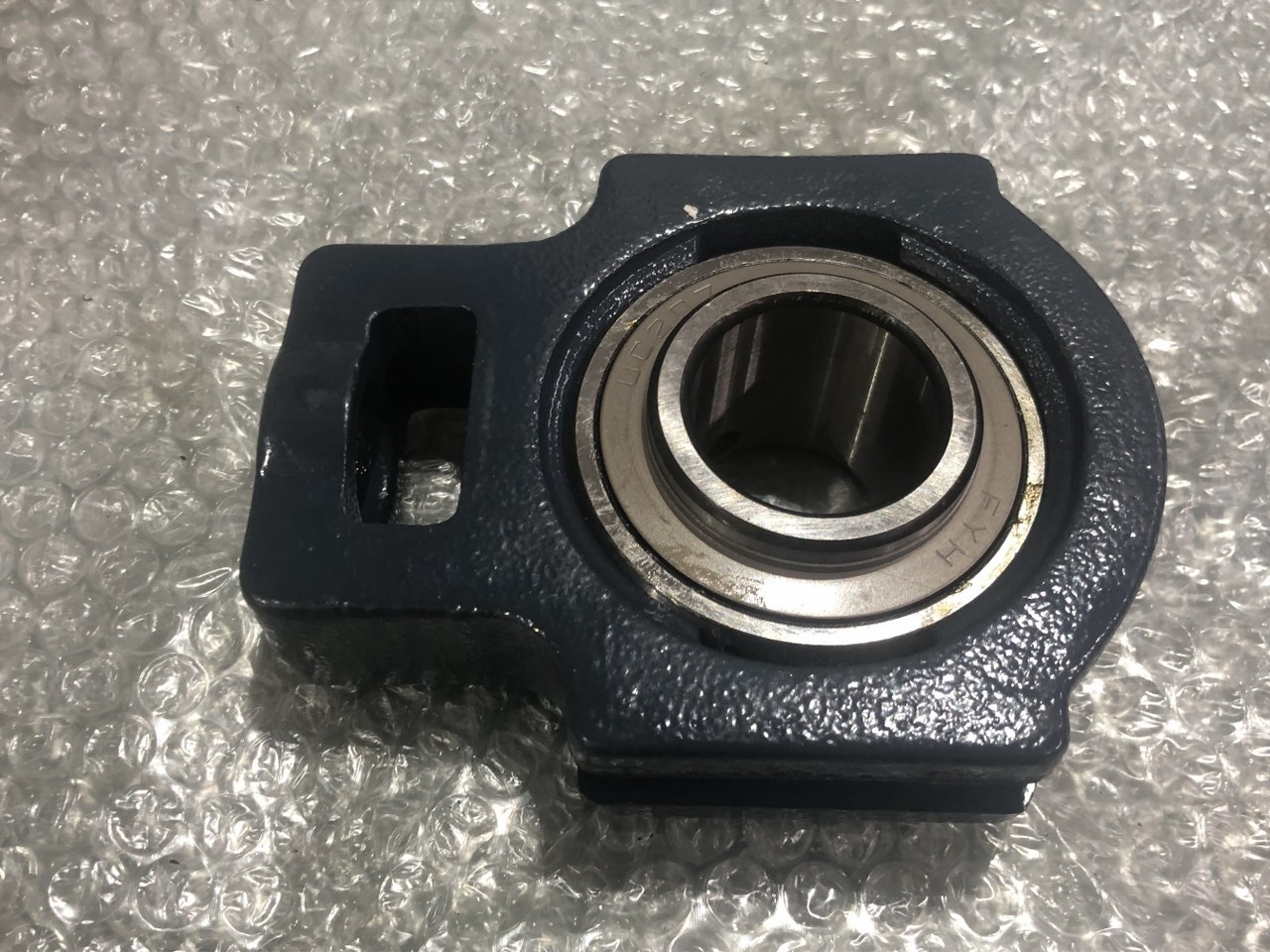 中古お買い得品・1山販売等 ベアリングユニット（鋳鉄製テークアップ形ユニット UCT） FYH
