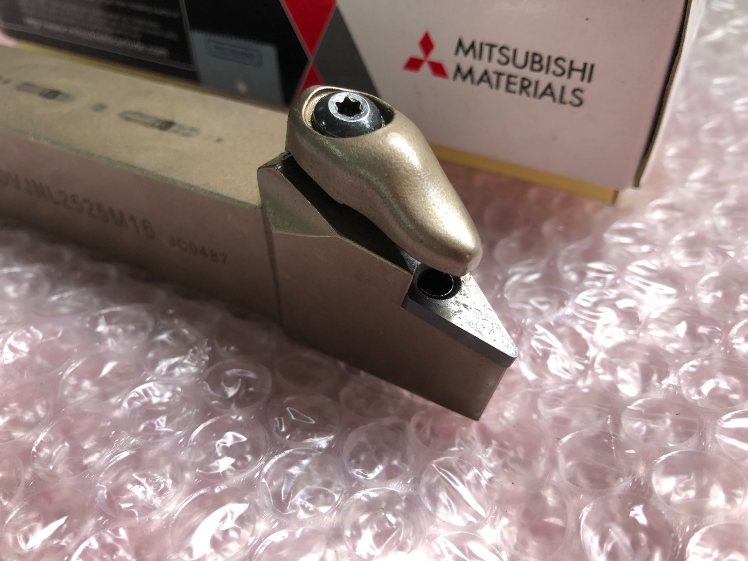 中古その他ねじ切り・ネジ造形工具 【ダブルクランプバイト】DVJNL2525M16 三菱マテリアル