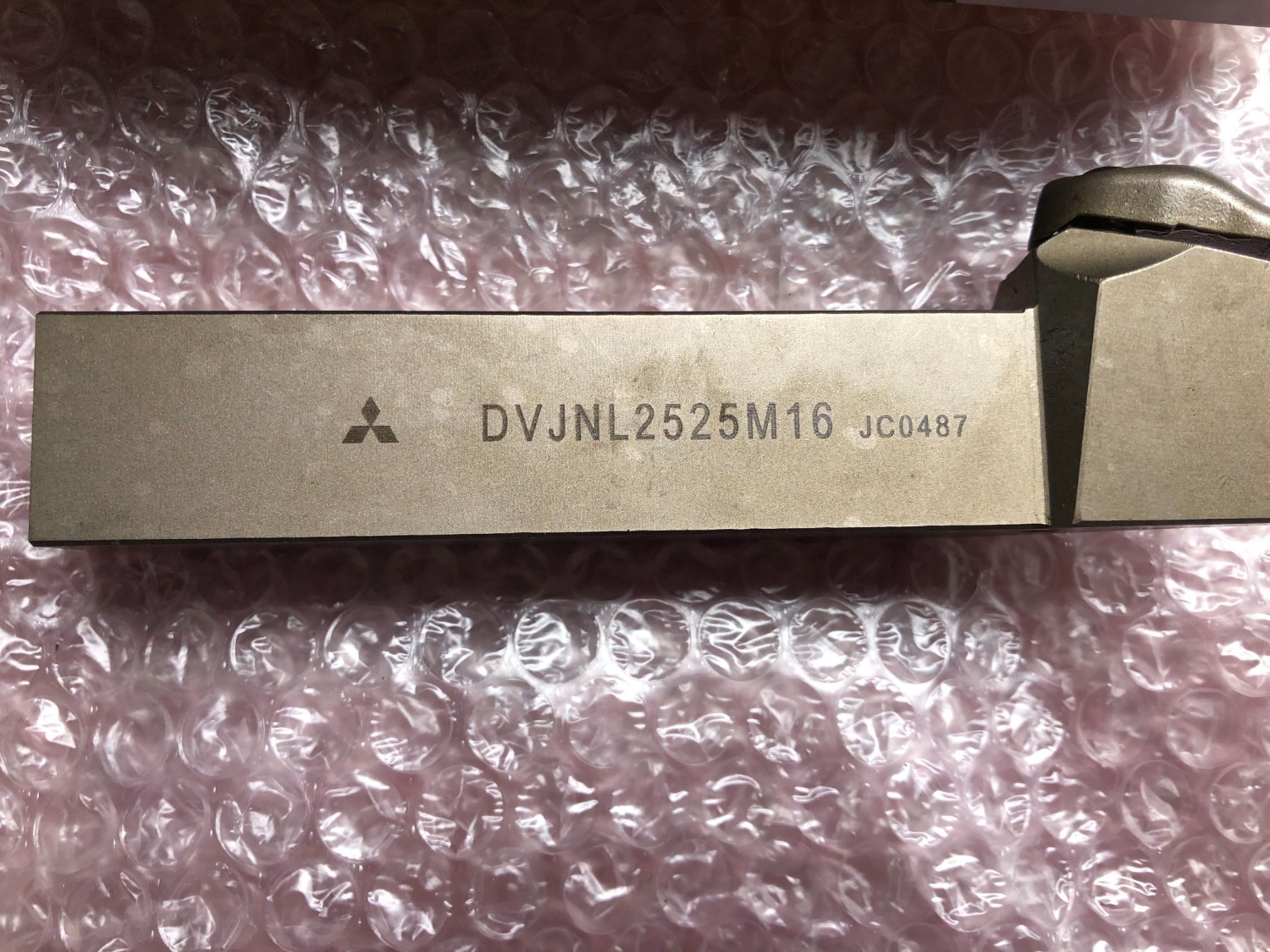 中古その他ねじ切り・ネジ造形工具 【ダブルクランプバイト】DVJNL2525M16 三菱マテリアル