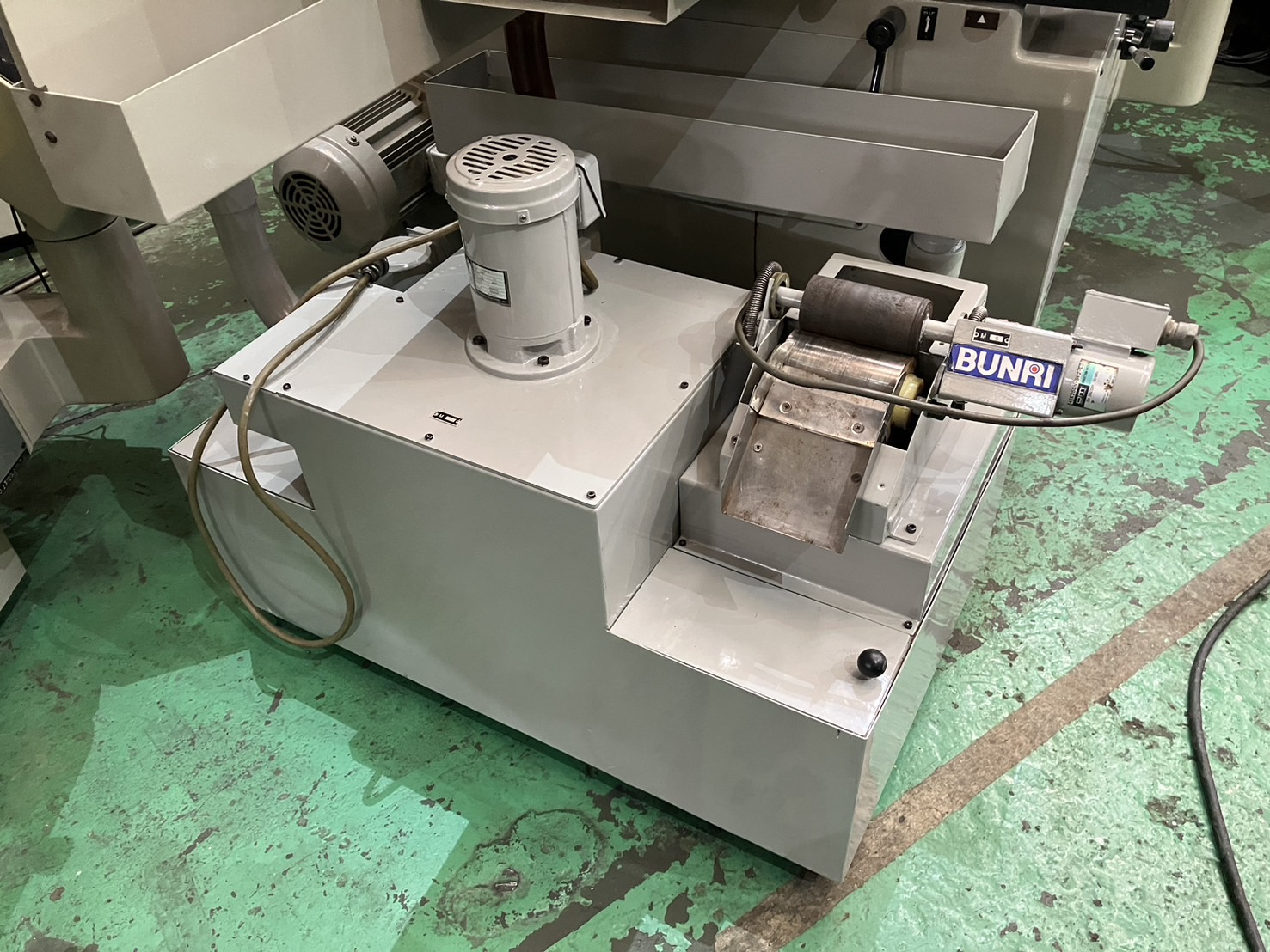 中古平面研削盤 PSG-63DX 岡本