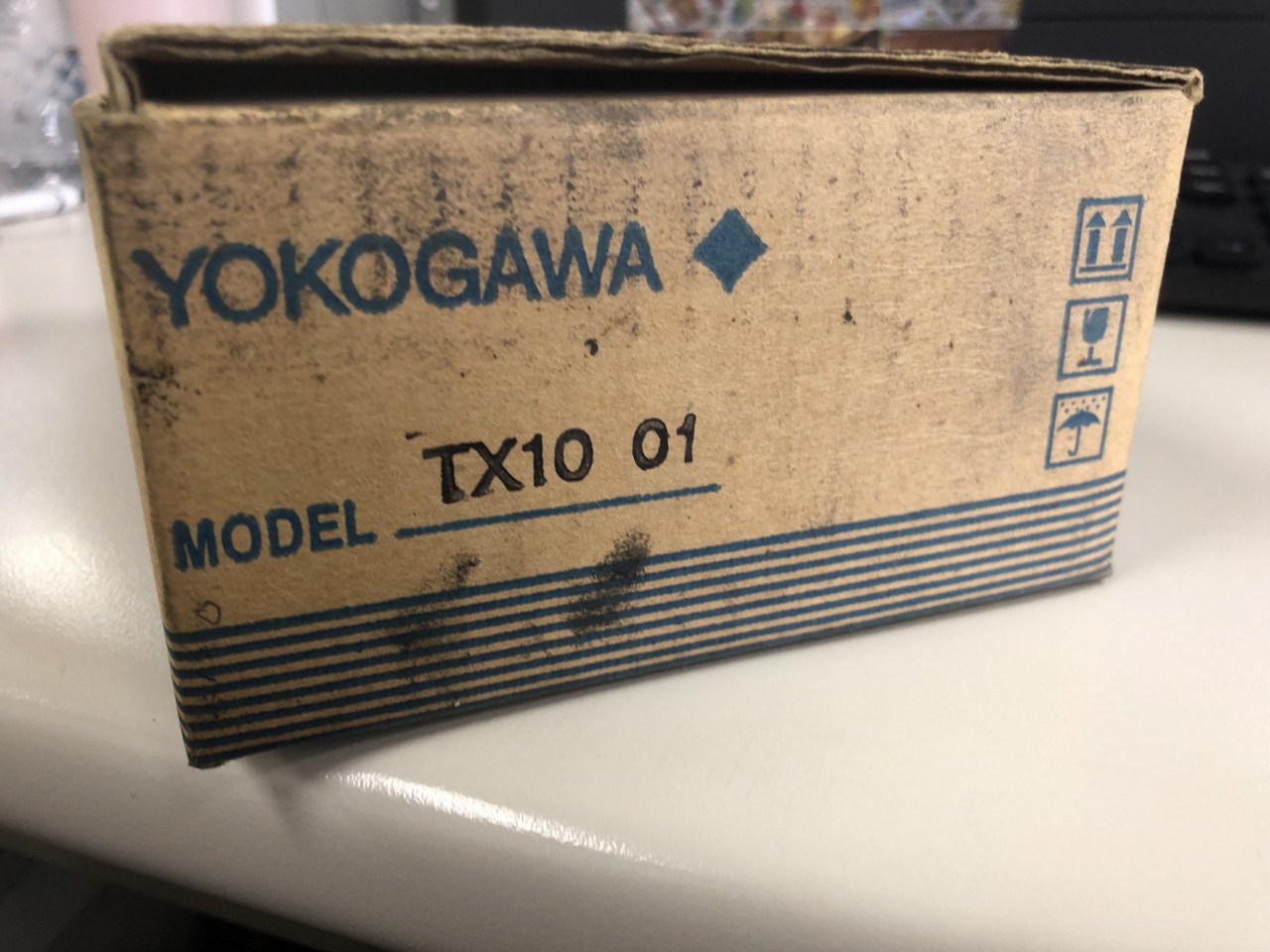 中古その他測定工具・基準器・試験機 【ディジタル温度計】TX1001 YOKOGAWA