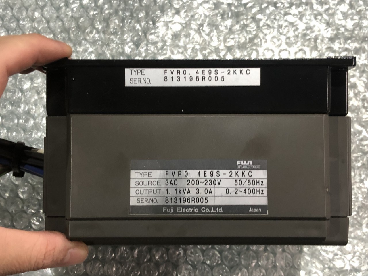 中古お買い得品・1山販売等 【インバータ】FVR0.4E9S-2KKC 富士電機 FUJI ELECTIC