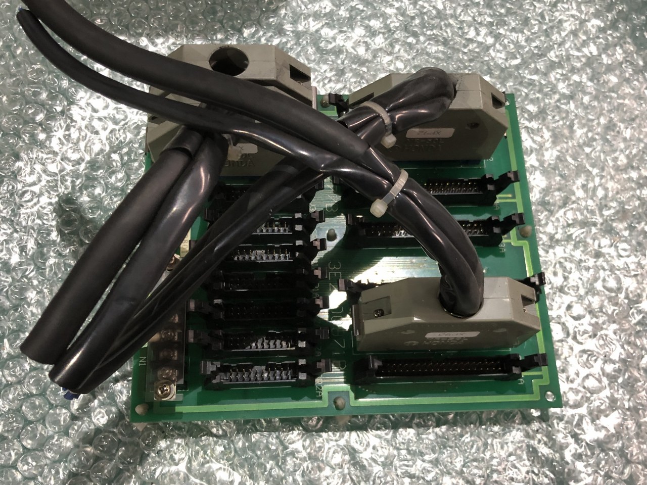 中古お買い得品・1山販売等 【基板】YM9095277B OKK