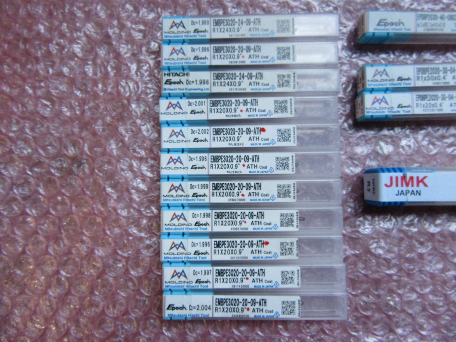 中古その他エンドミル 切削工具1山 様々なメーカーやサイズがあります。