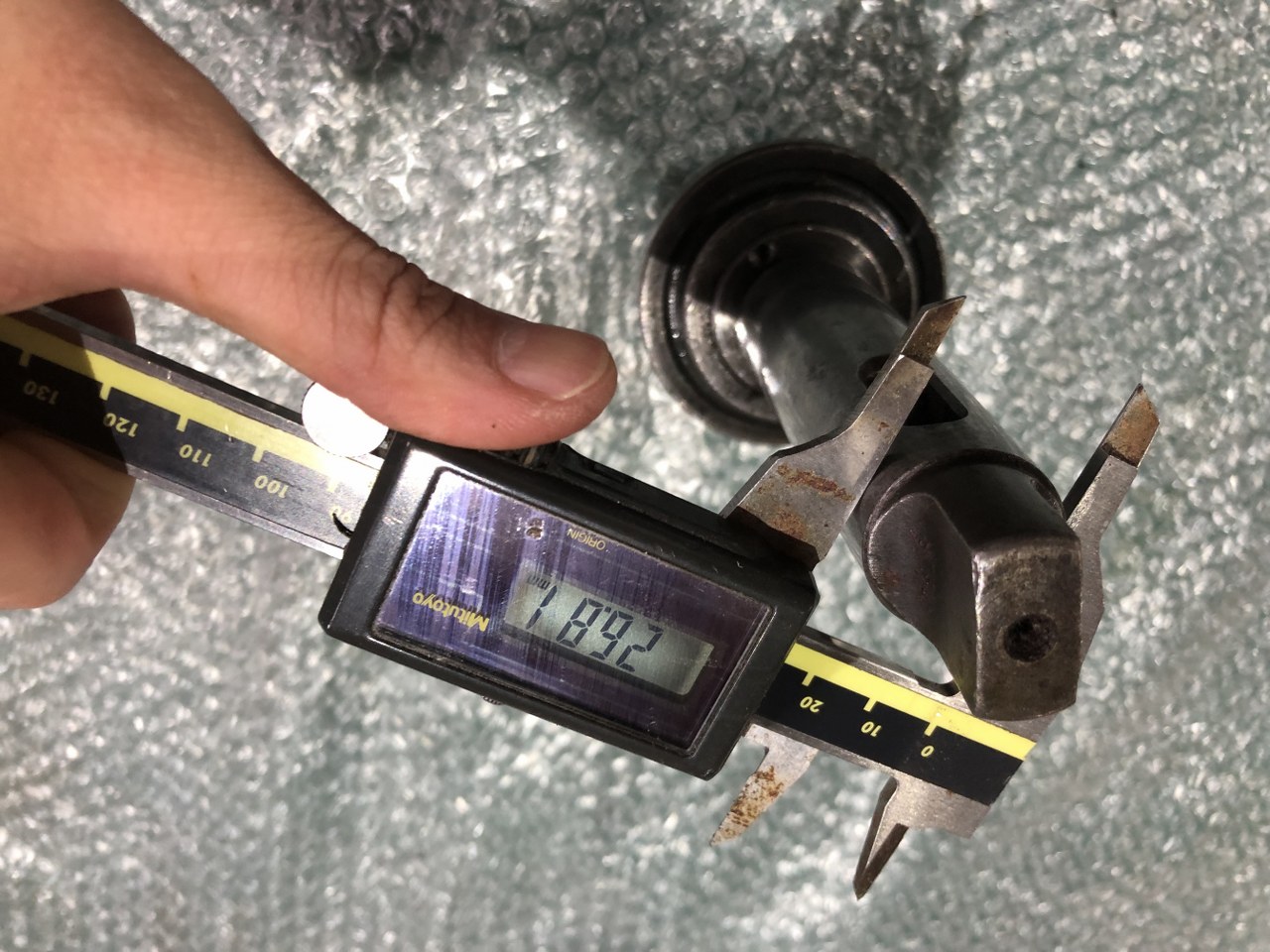 中古その他ねじ切り・ネジ造形工具 【傘型回転センター】MT4 不明