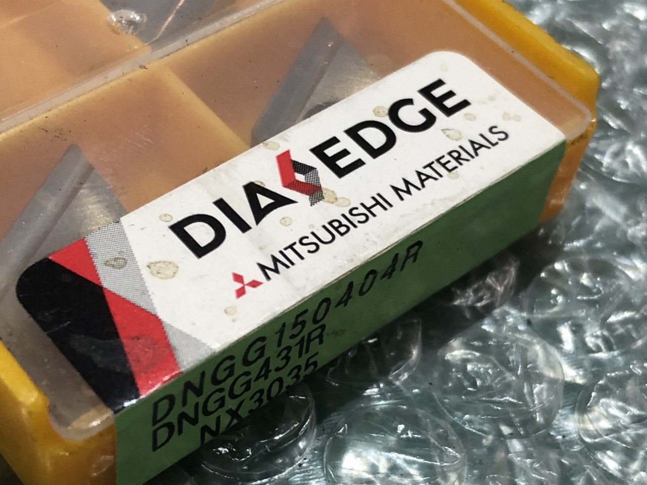 中古インサート（チップ） 【チップ】DNGG160404R DNGG431R NX3035 三菱マテリアル/Mitsubishi Materials