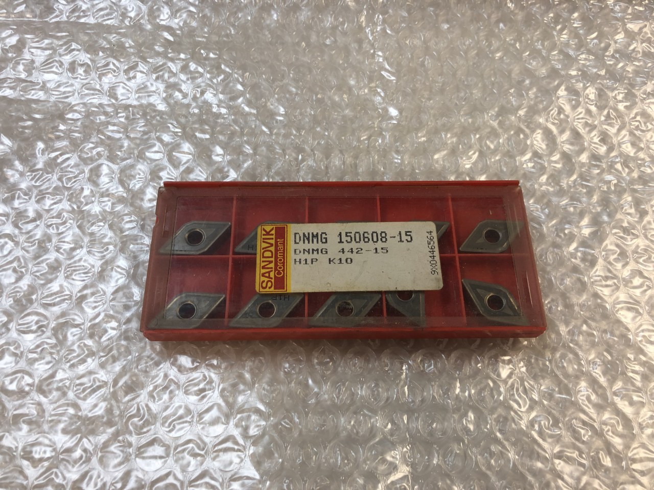中古インサート（チップ） 【チップ】DNMG150608-15 DNMG442-15 H1P K10 サンドビック/Sandvik