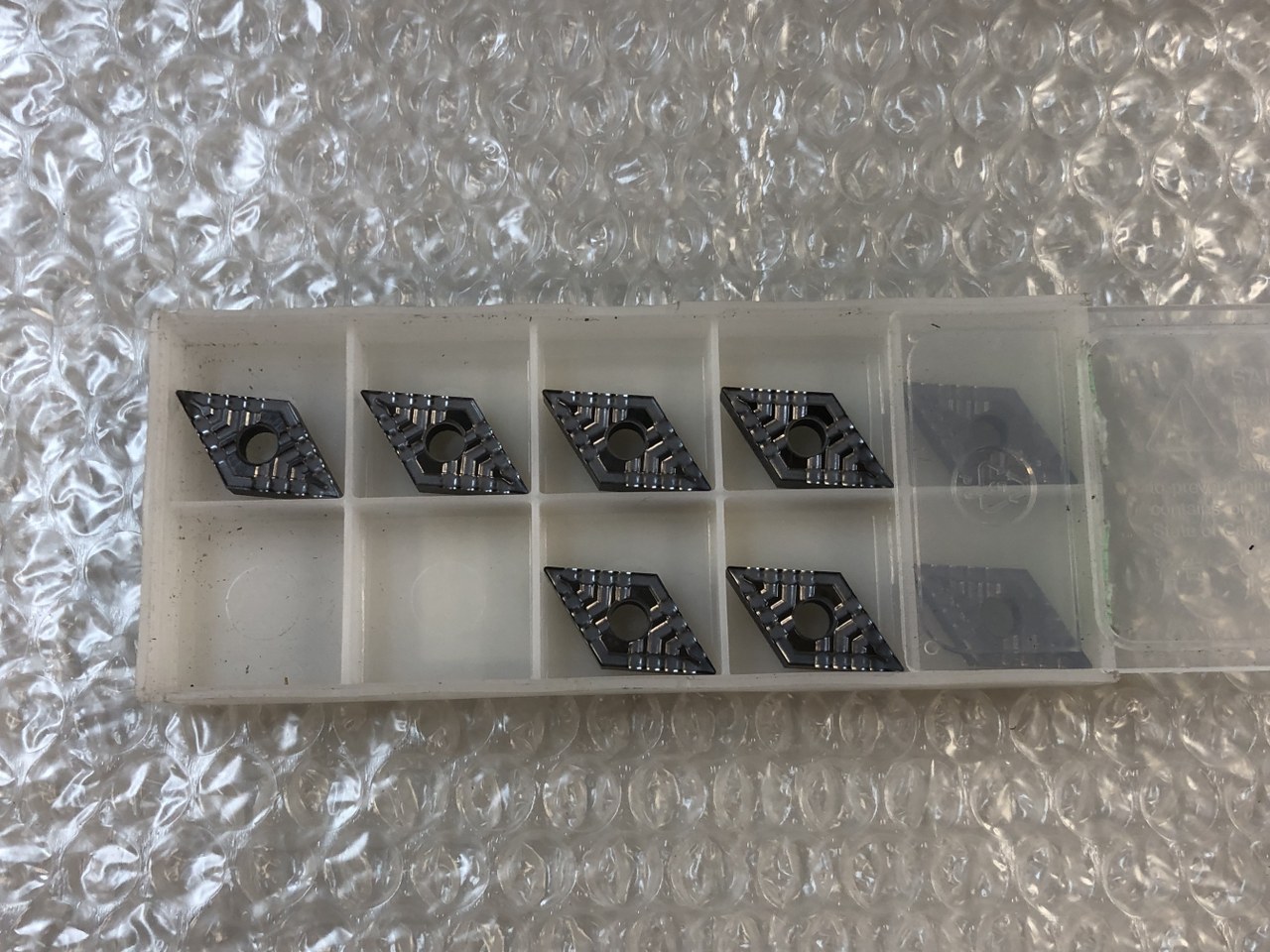 中古インサート（チップ） 【チップ】DNMG431-37 NS530 DNMG150404-37 NS530 タンガロイ/Tungaloy