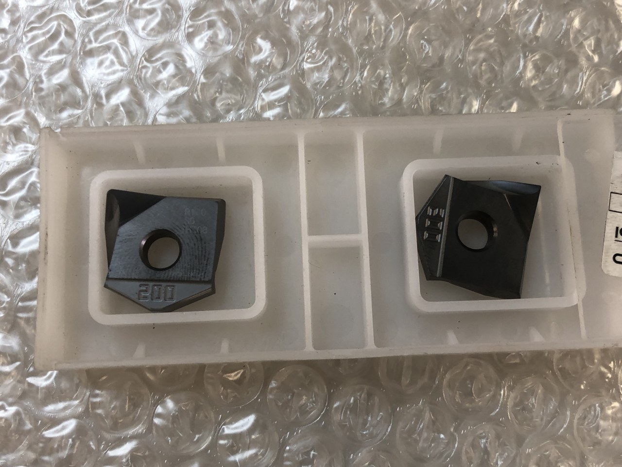 中古インサート（チップ） 【チップ】TH308 ZCFG200SG-R1.0 MITSUBISHI HITACHI TOOL