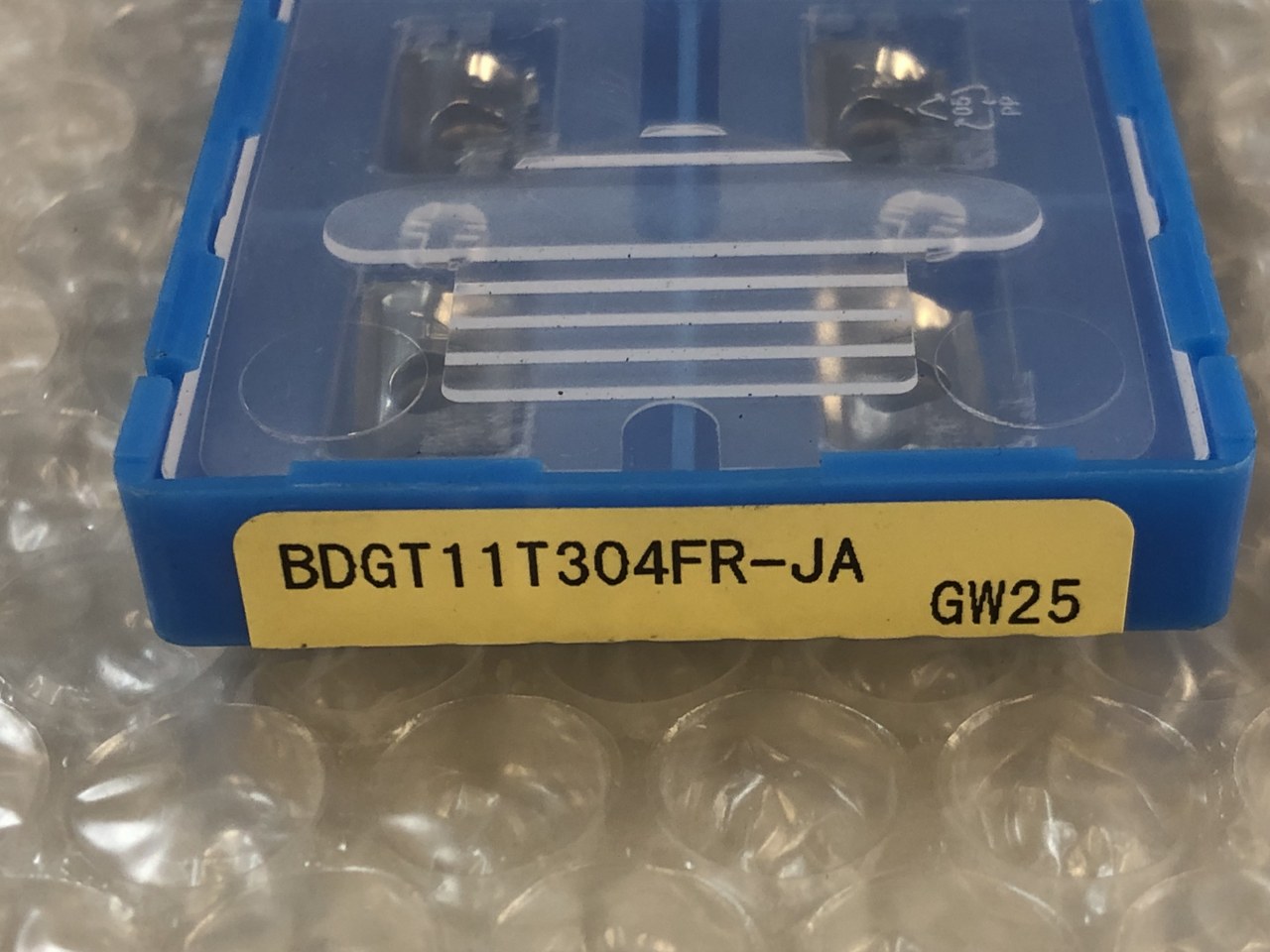中古インサート（チップ） 【チップ】BDGT11T304FR-JA GW25 京セラ/Kyocera